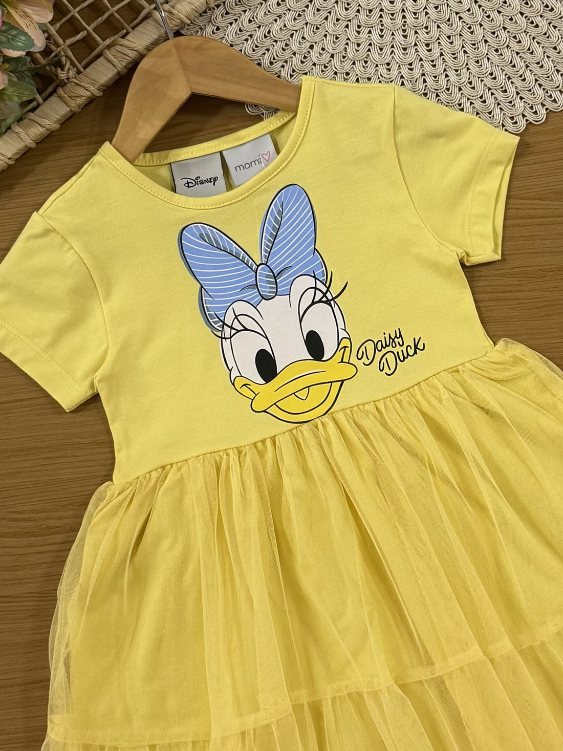 Vestido Infantil Momi Verão Amarelo com Tule Daisy Duck Disney