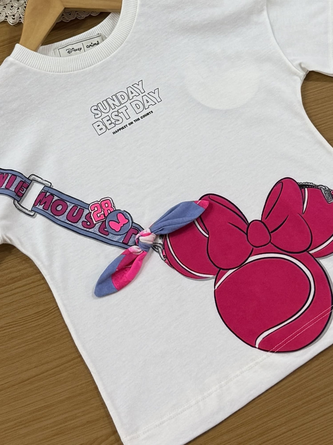 Blusa Infantil Animê Verão Branca Bolsinha Minnie 3D Disney