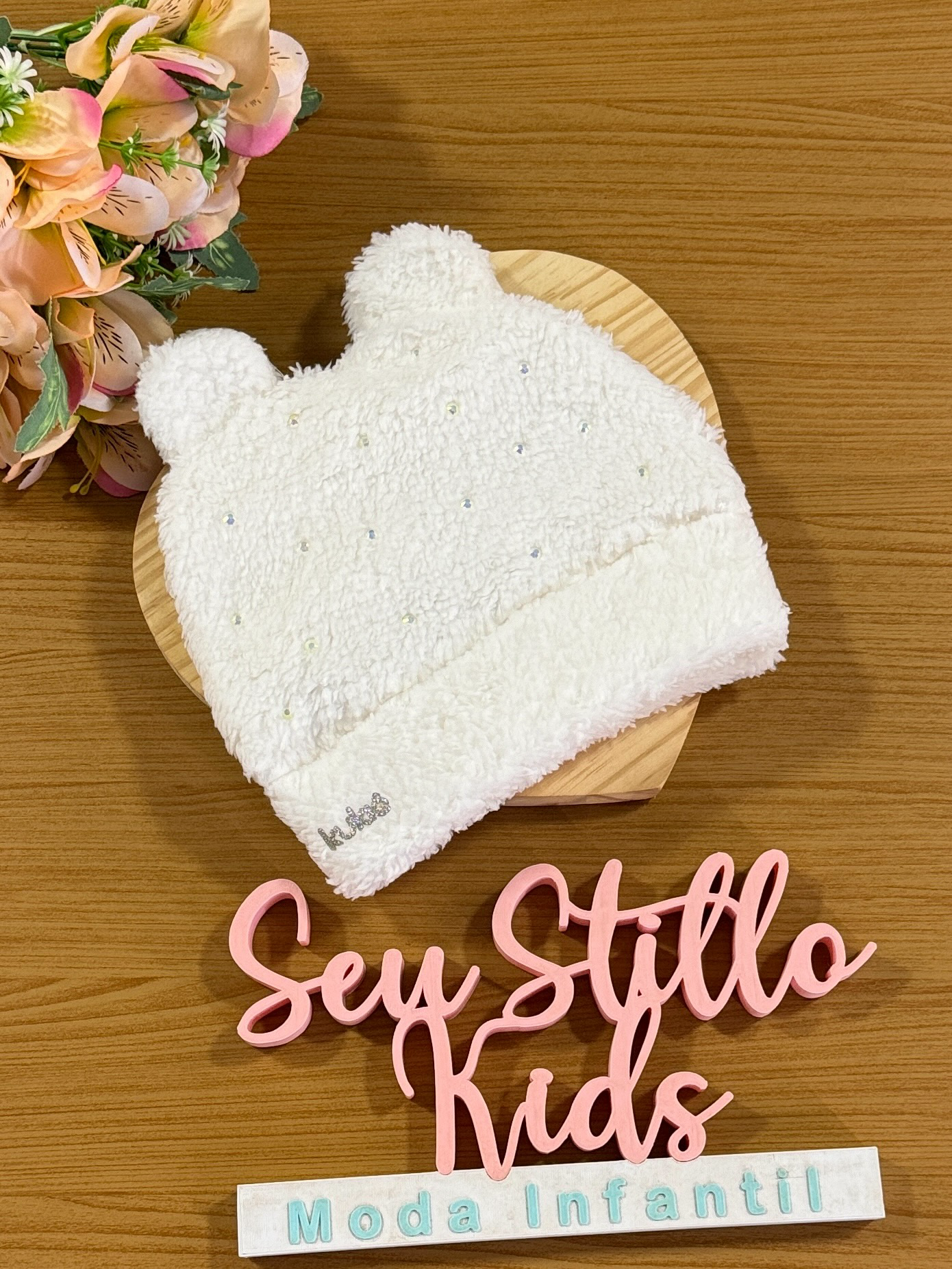 Gorro Infantil Kukie Branco Strass