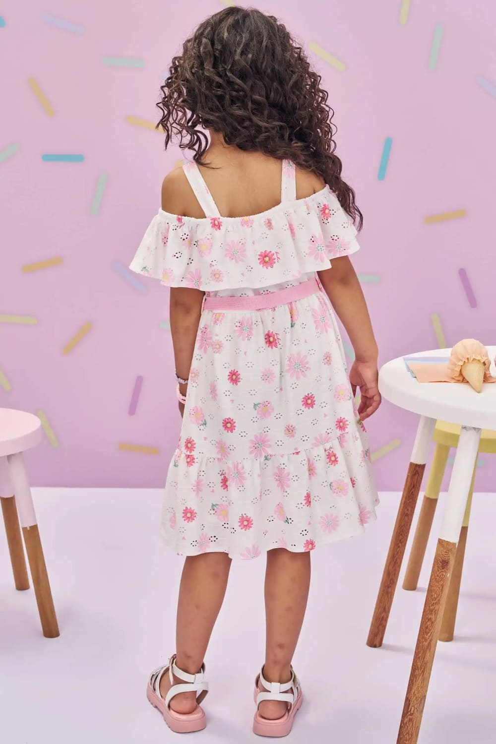 Vestido Infantil Kukie Verão Branco em Laise Floral