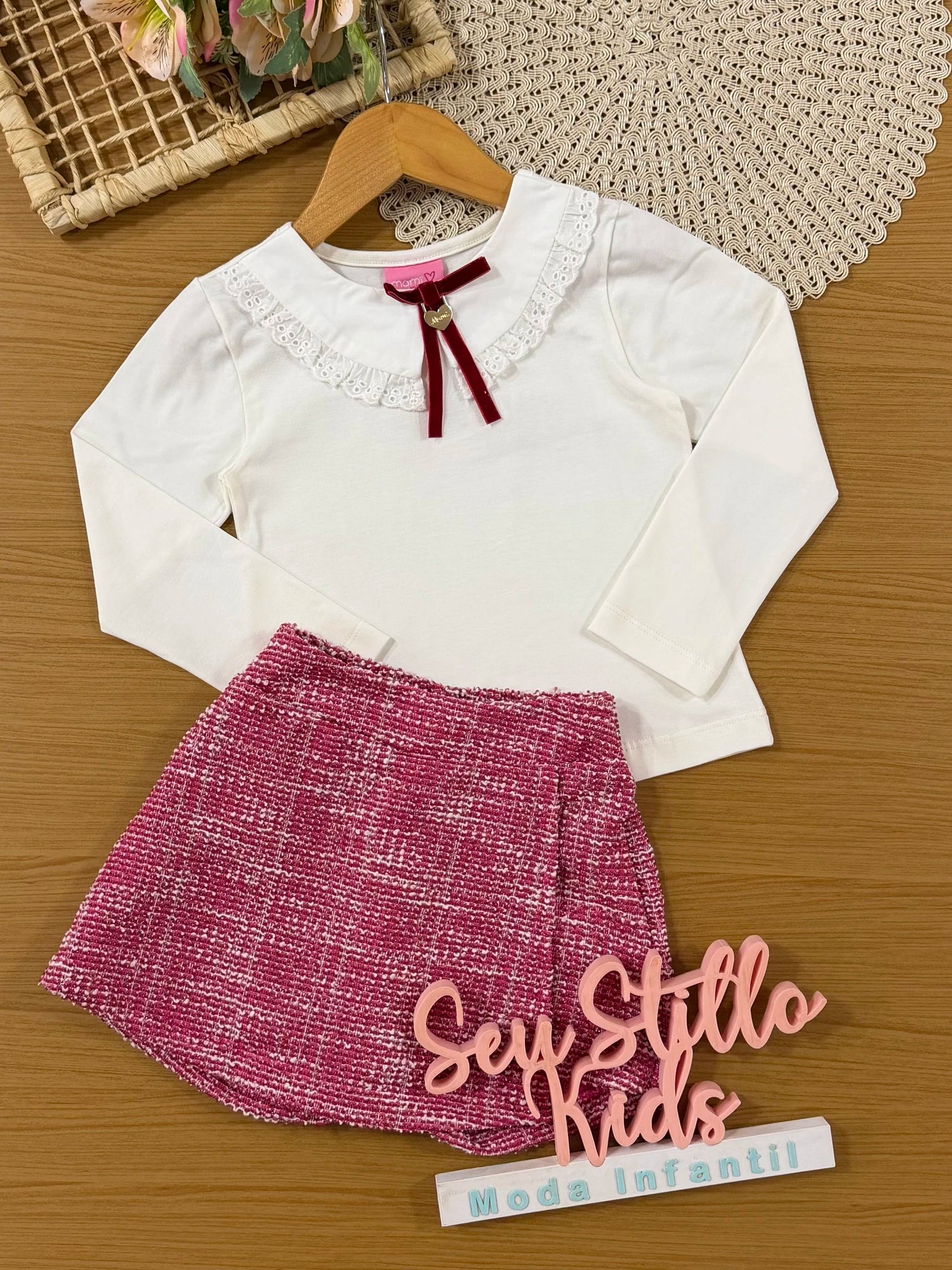 Conjunto Infantil Momi Inverno com Shorts Saia Rosa e Blusa Manga Longa  Lacinho