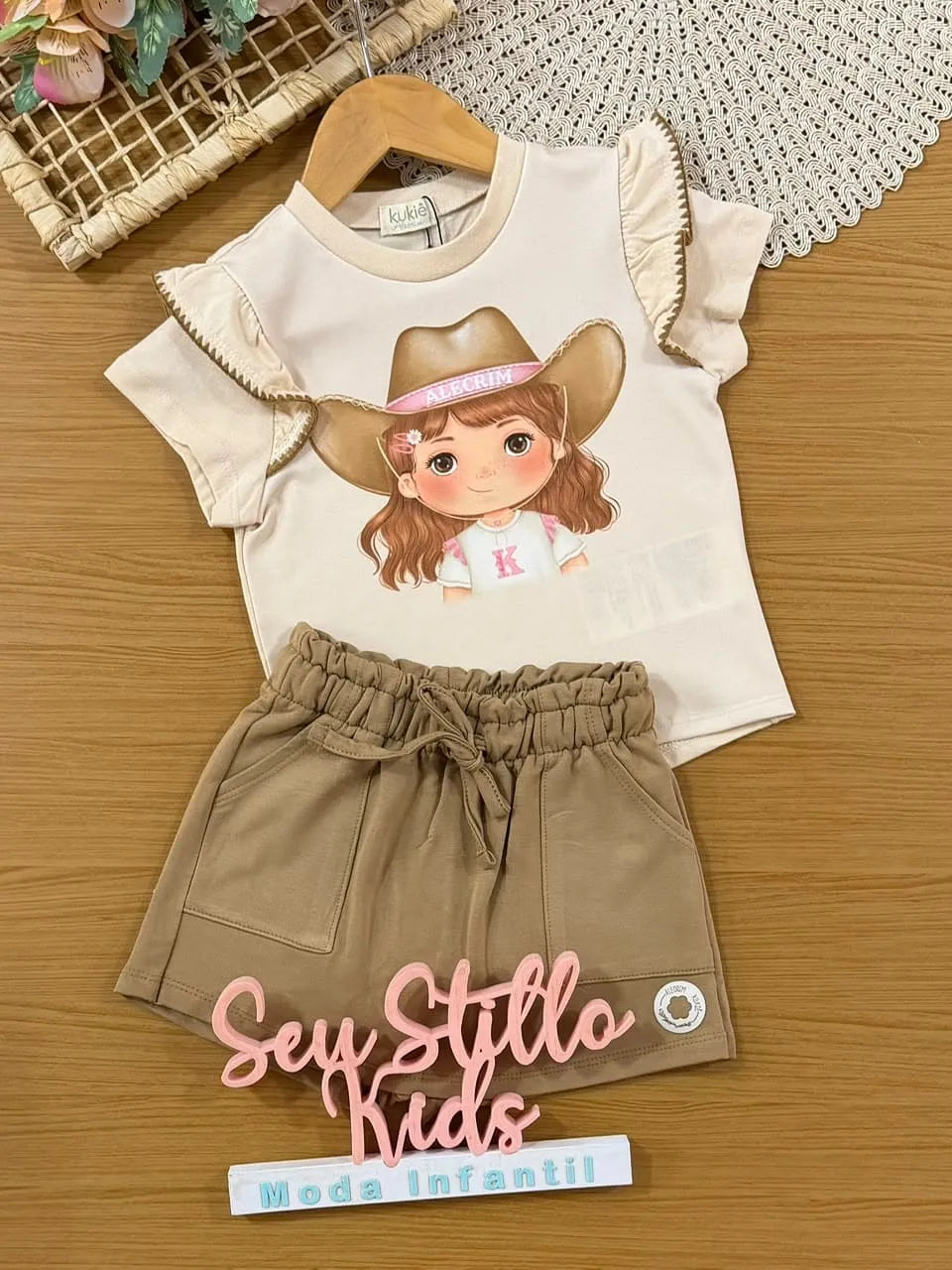 Conjunto Infantil Menina Kukiê com Short-Saia e Blusa Menina Boiadeira