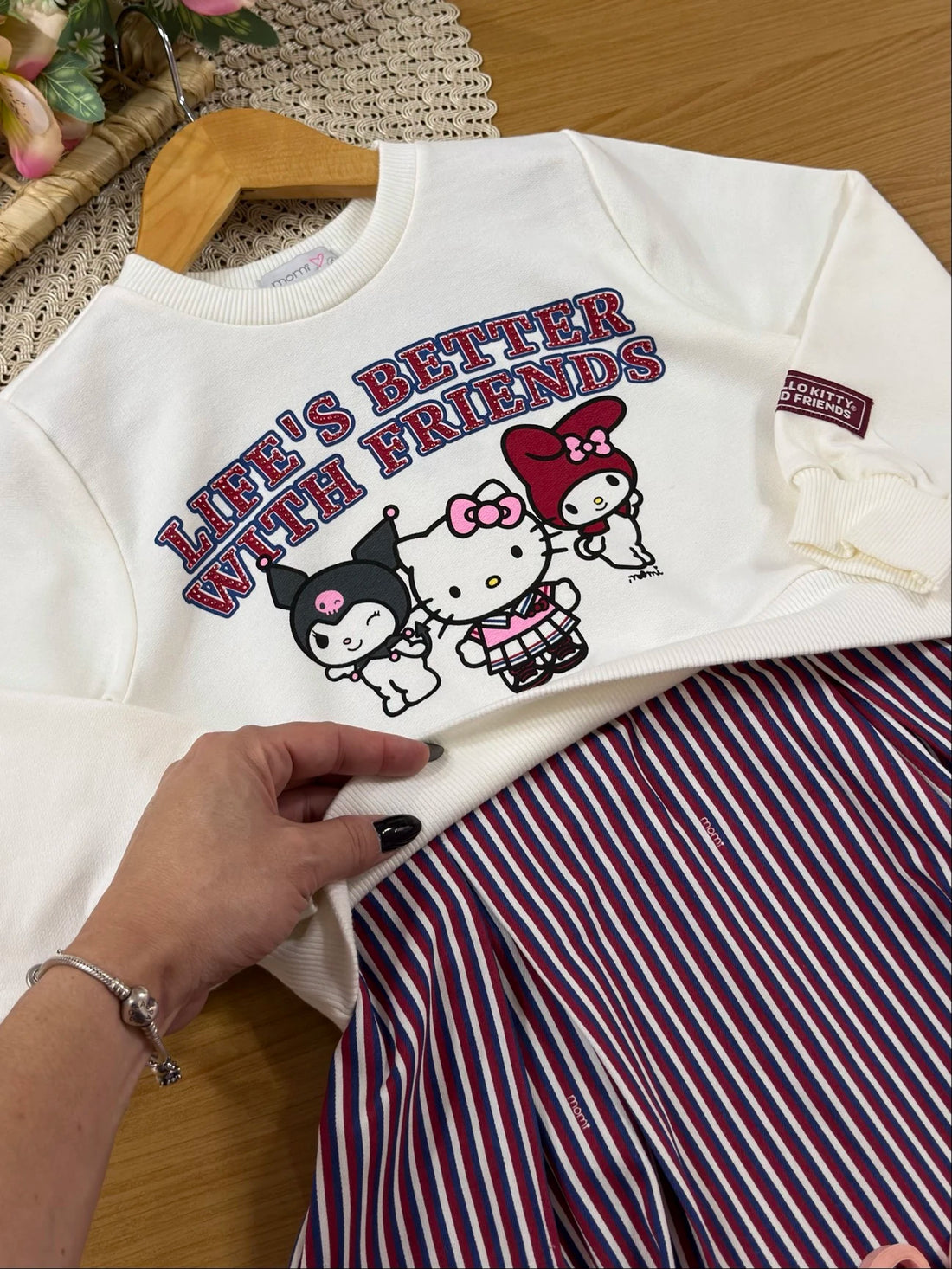 Vestido Infantil Momi Inverno sem Flanela Branco e Listrado Hello Kitty