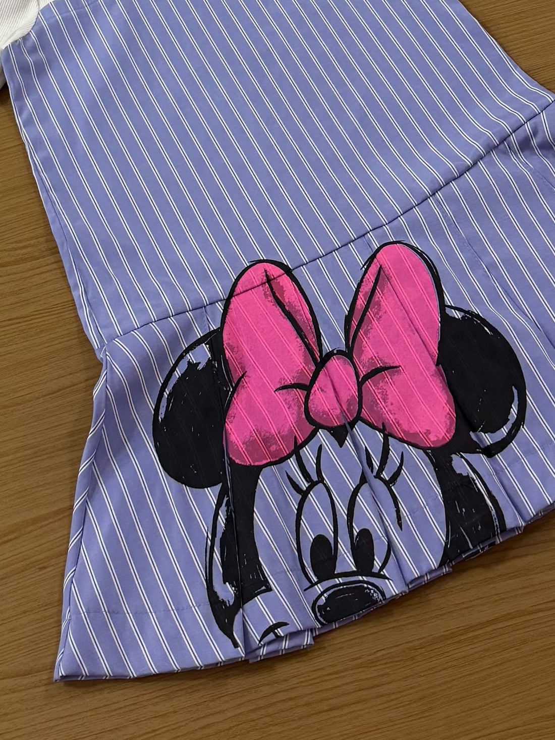 Vestido Infantil Animê Verão Azul Listrado Minnie Tênista Disney