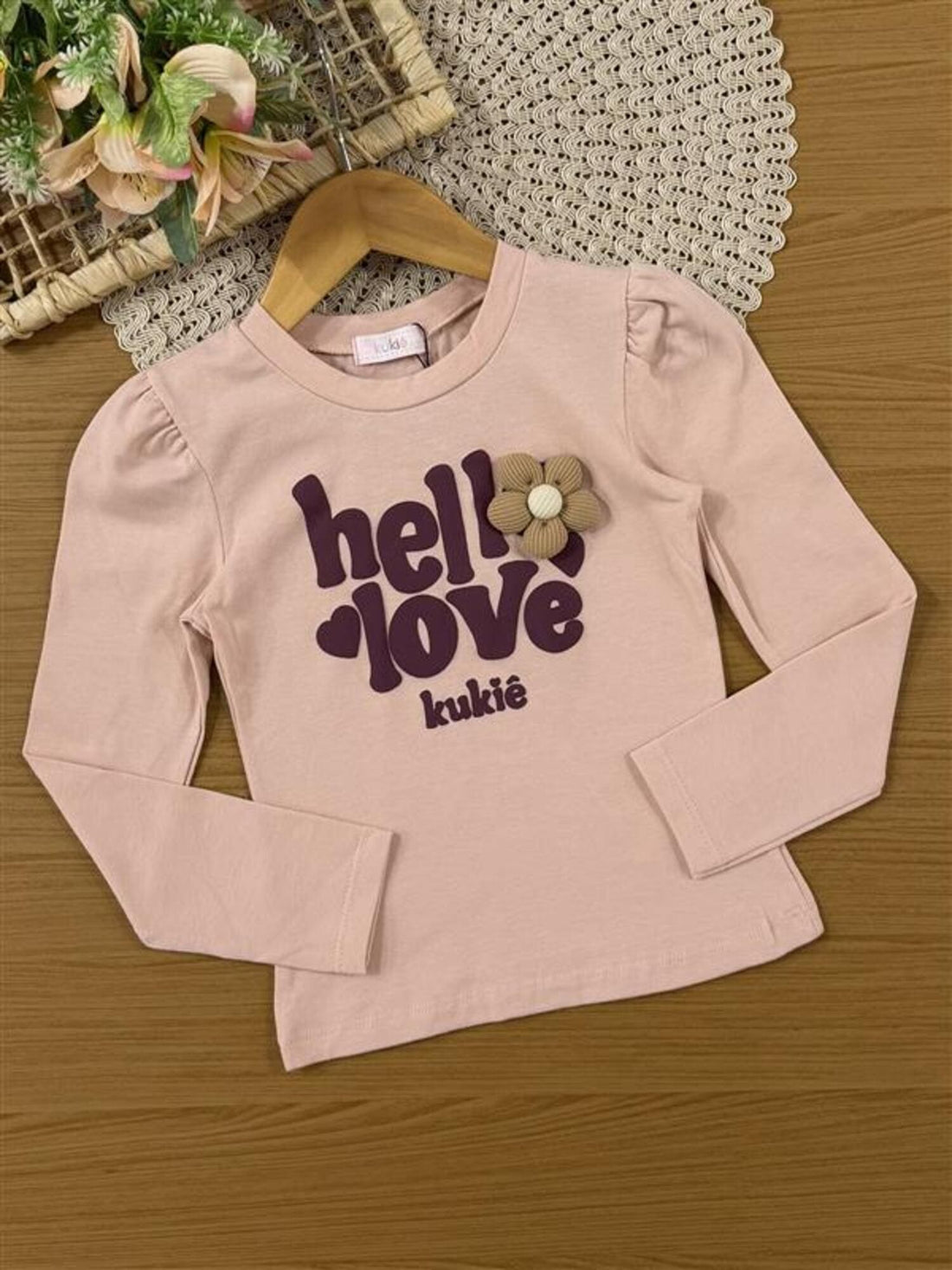 Conjunto Infantil Kukiê Inverno com Shorts Marrom e Blusa Manga Longa Hello Love