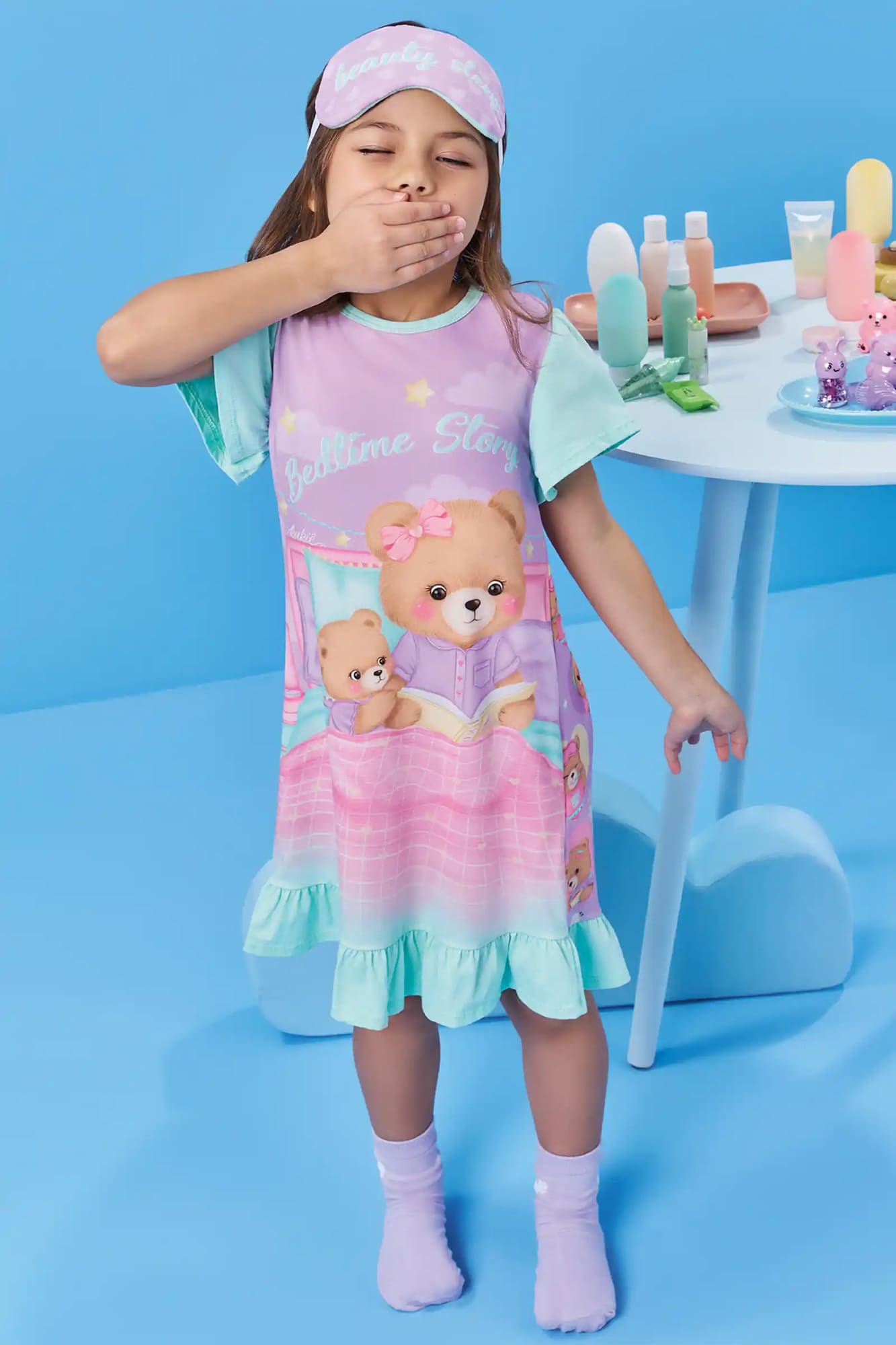 Camisola Infantil Kukiê Verão Colorida Hora de Dormir com Tapa Olhos