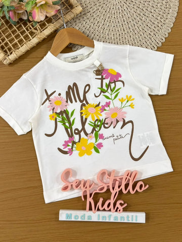 Blusa Infantil Menina Animê Branca Flores Bordadas