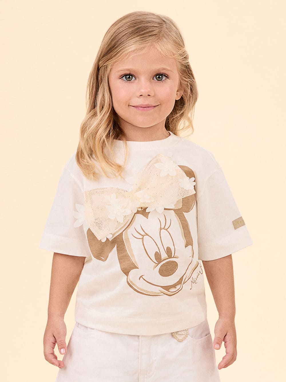 Conjunto Infantil Animê Verão Shorts Saia Bege e Blusa Minnie Laço Disney
