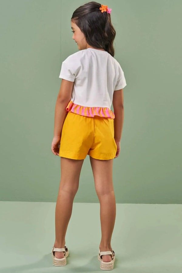 Conjunto Infantil Kukiê Verão com Shorts Laranja e Blusa Branca Siri