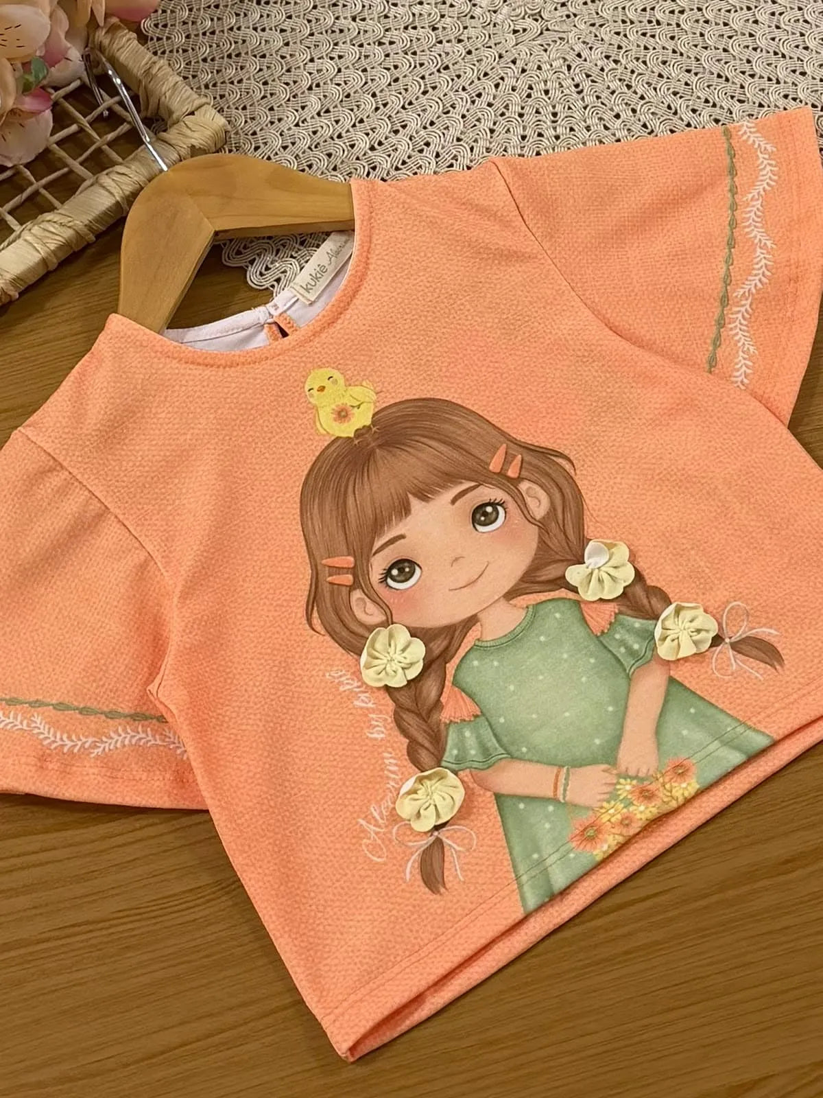 Conjunto Infantil Menina Kukiê com Shorts e Blusa Laranja Menina Florista