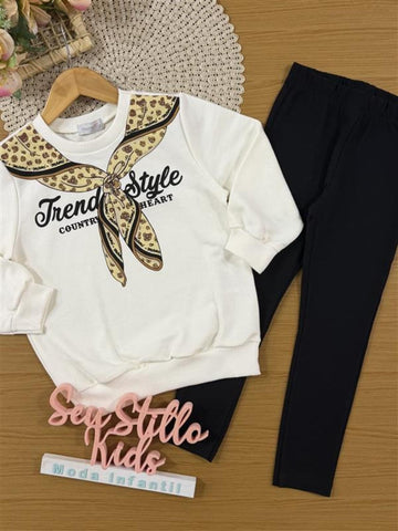 Conjunto Infantil Momi Inverno com Calça Legging Preta e Moletom sem Flanela Lacinho Strass