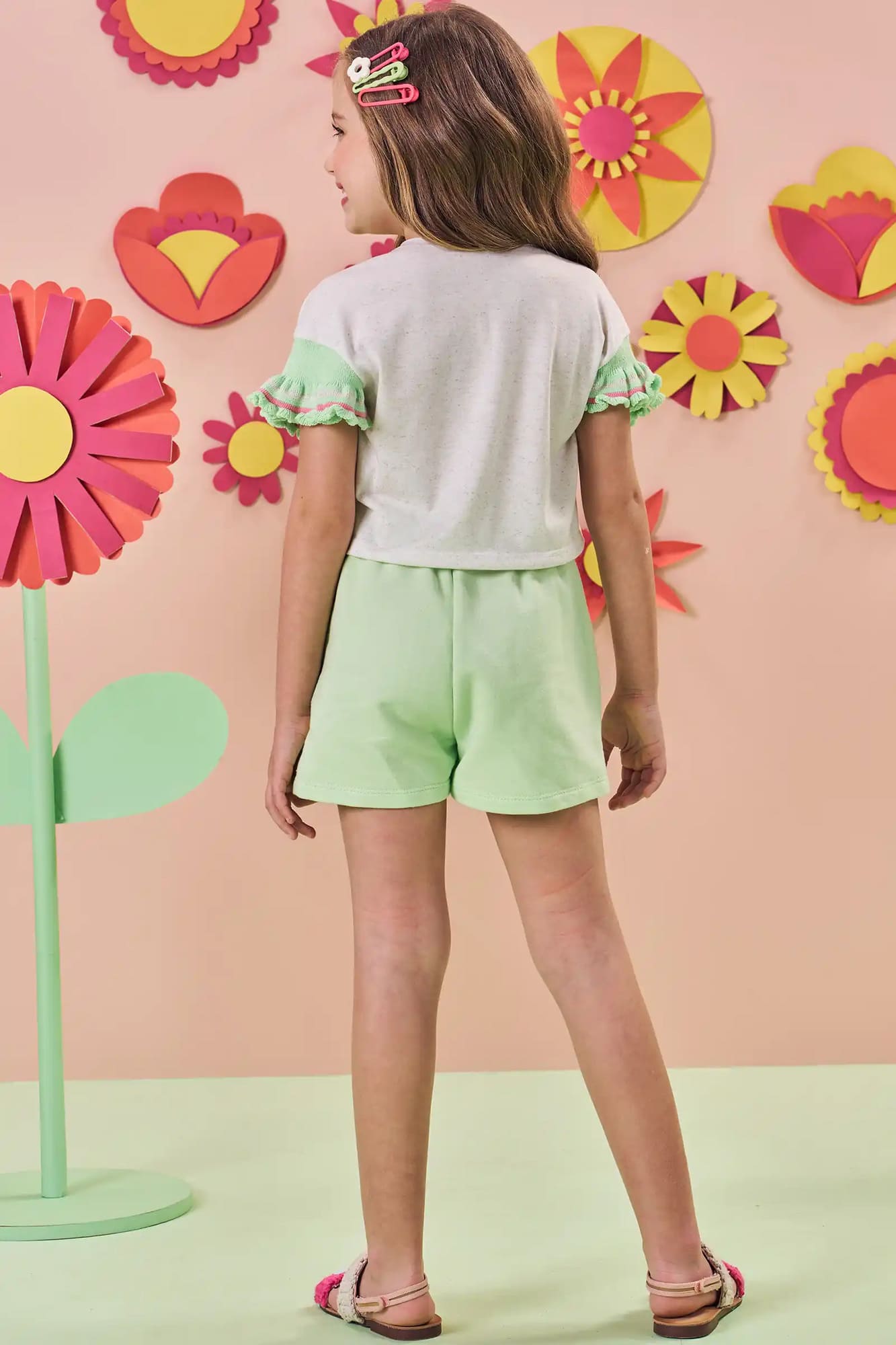 Conjunto Infantil Kukiê Verão com Shorts Verde e Blusa Off White Praia
