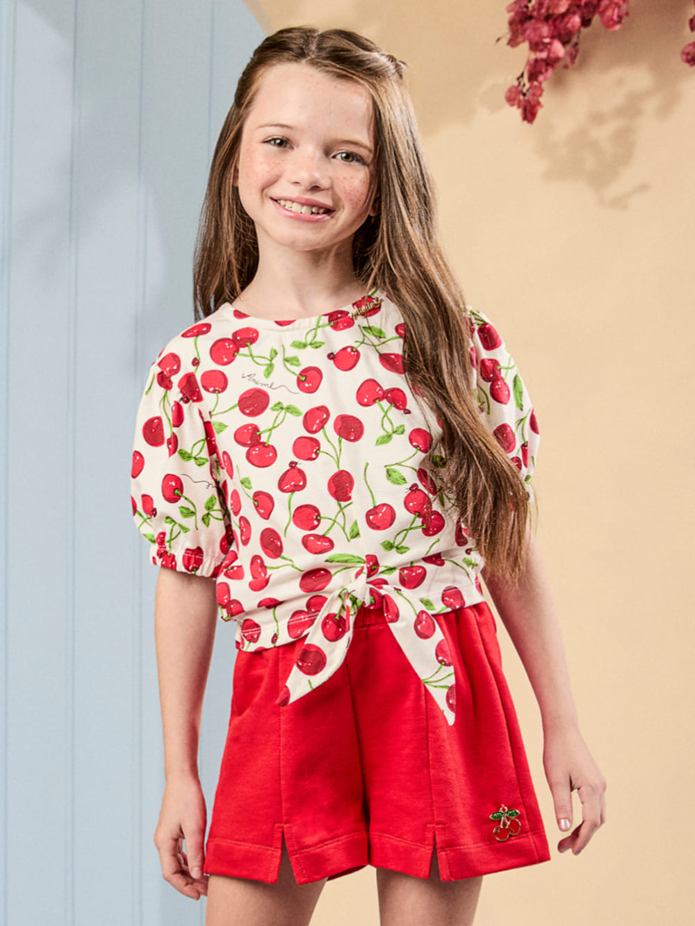 Conjunto Infantil Animê Verão Shorts Vermelho e Blusa Cereja