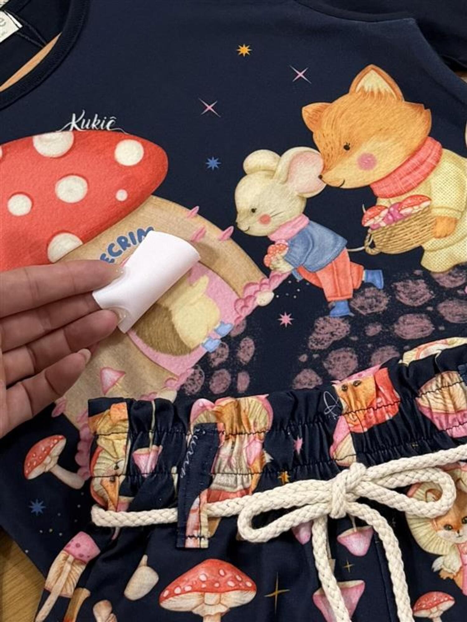 Conjunto Infantil Kukiê Inverno com Shorts e Blusa Manga Longa Azul Marinho Casinha Cogumelo