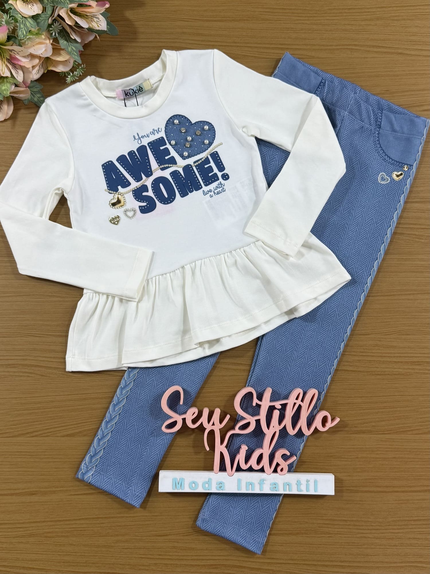 Conjunto Infantil Kukiê Inverno com Calça Legging e Blusa Manga Longa Awesome