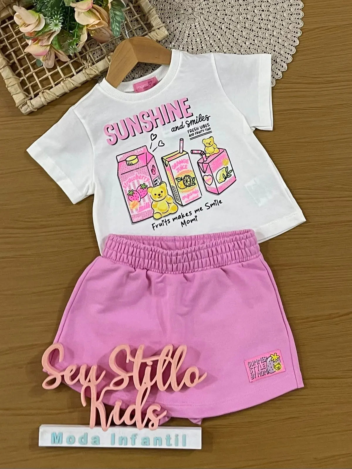 Conjunto Infantil Menina Momi Shorts Saia Rosa e Blusa Juice Strass