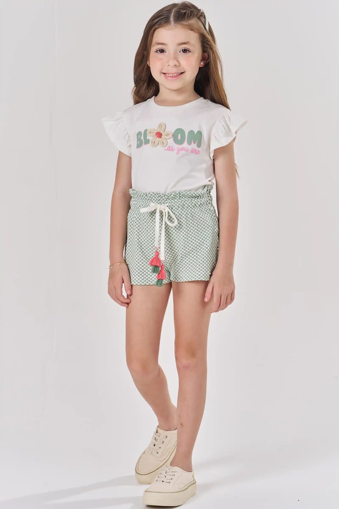 Conjunto Infantil Kukiê Verão com Shorts Verde e Blusa Branca Bloom