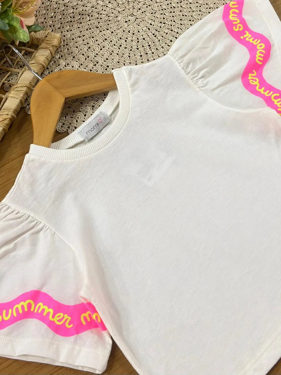 Blusa Infantil Menina Momi Branca Ondas Neon