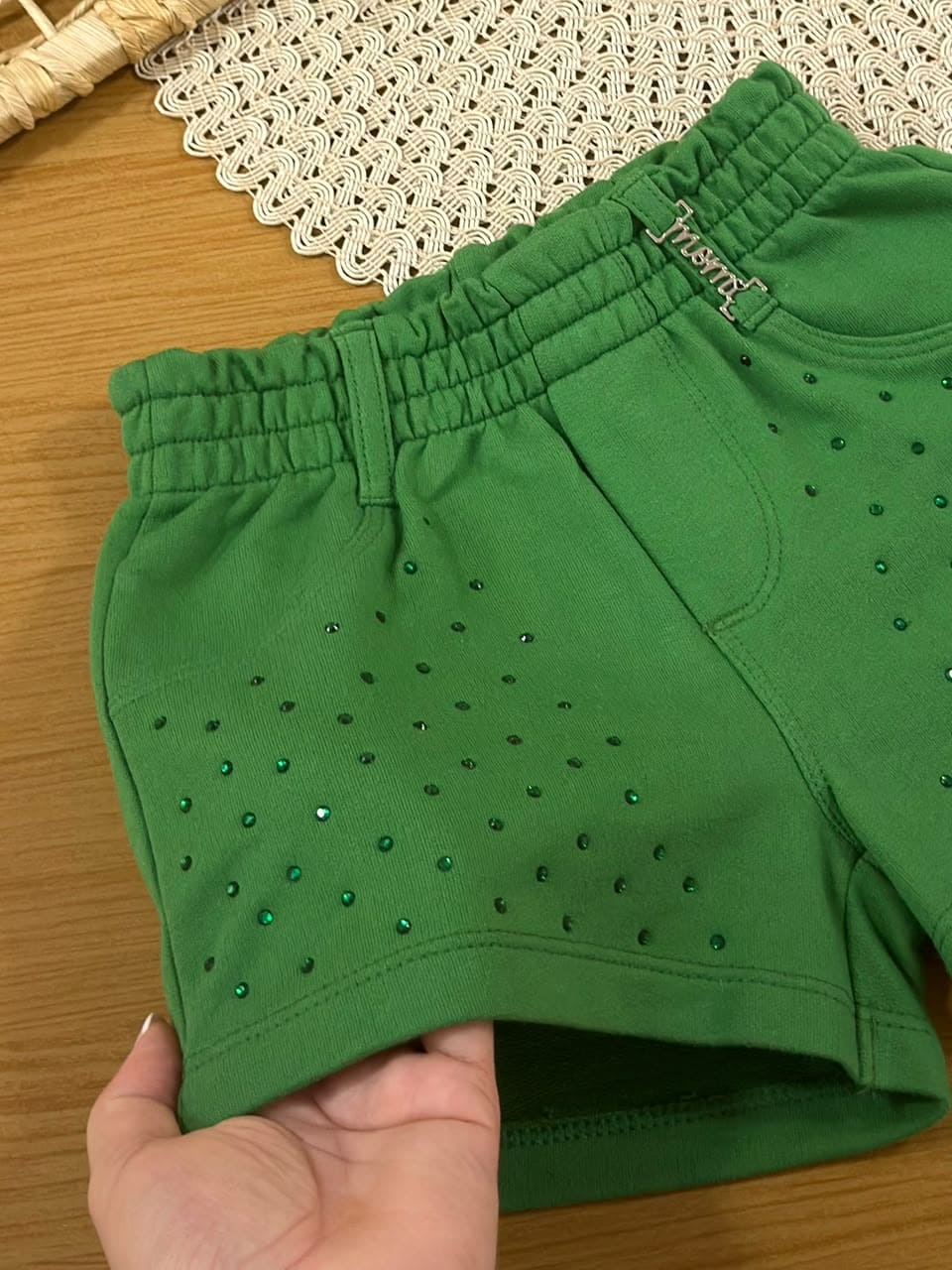 Shorts Infantil Menina Momi Verde com Strass