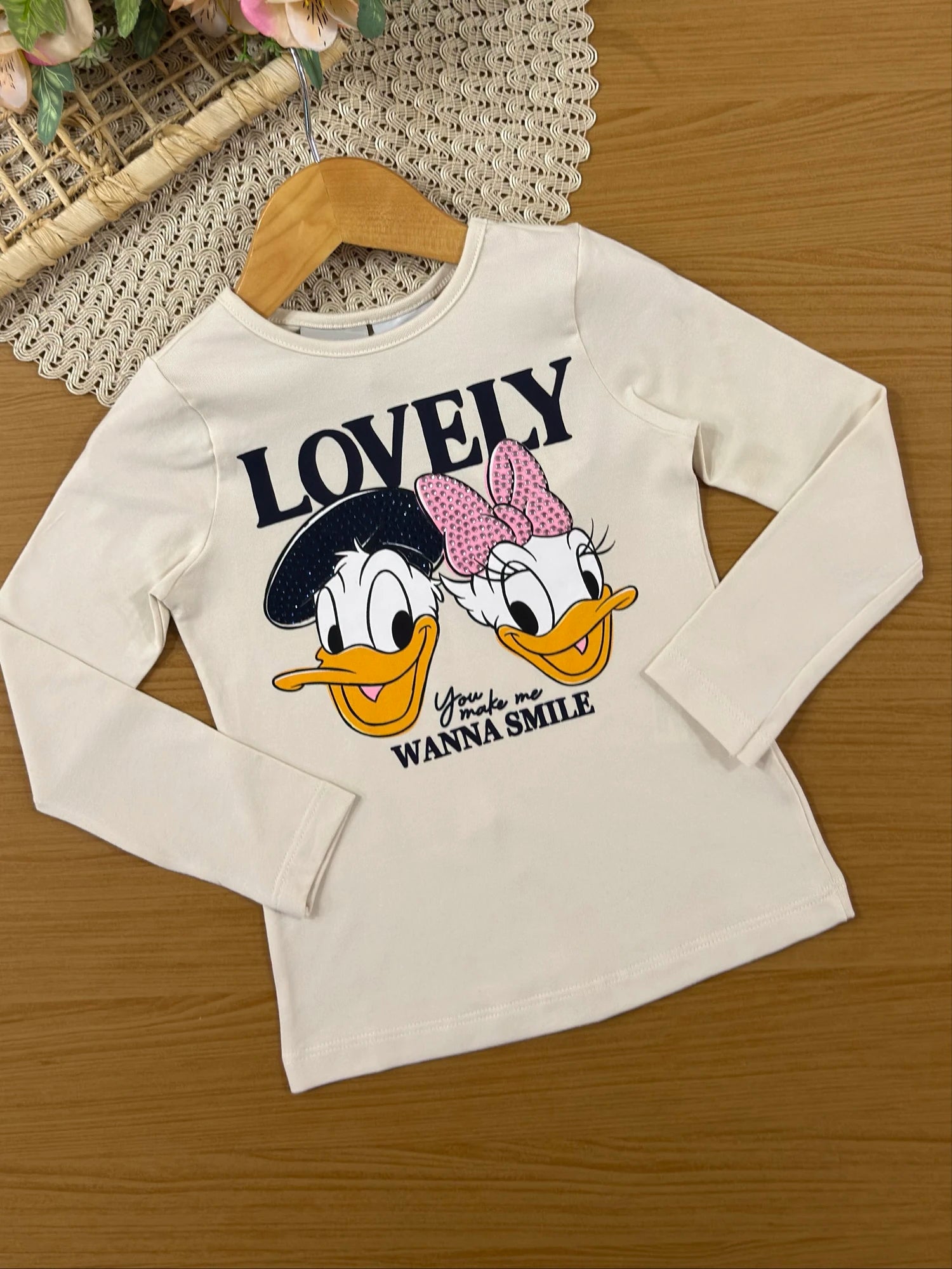 Conjunto Infantil Momi Inverno com Shorts e Blusa Manga Longa Bege Margarida e Donald Lovely