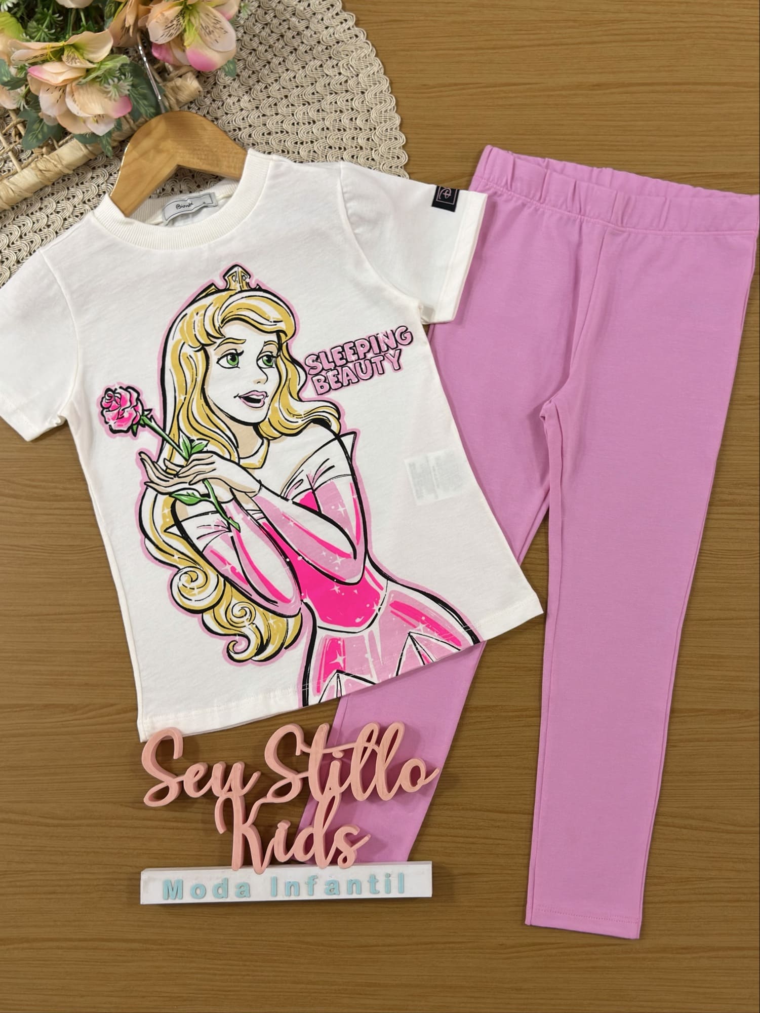 Conjunto Infantil Bimbi Inverno com Calça Legging Rosa e Blusa Manga Curta Princesa Aurora