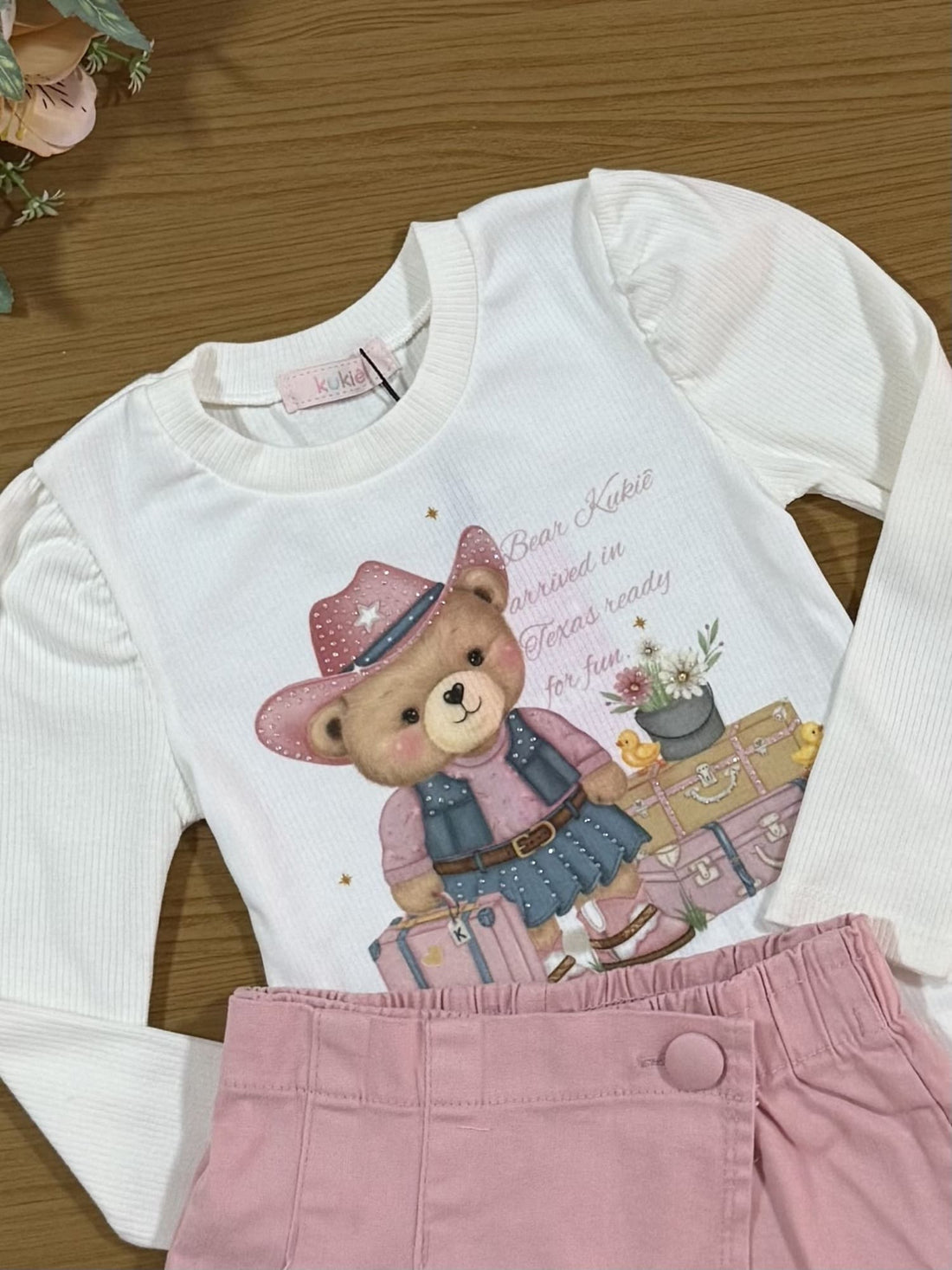 Conjunto Infantil Kukiê Inverno com Short-Saia Rosa e Blusa Manga Longa Ursinha Country