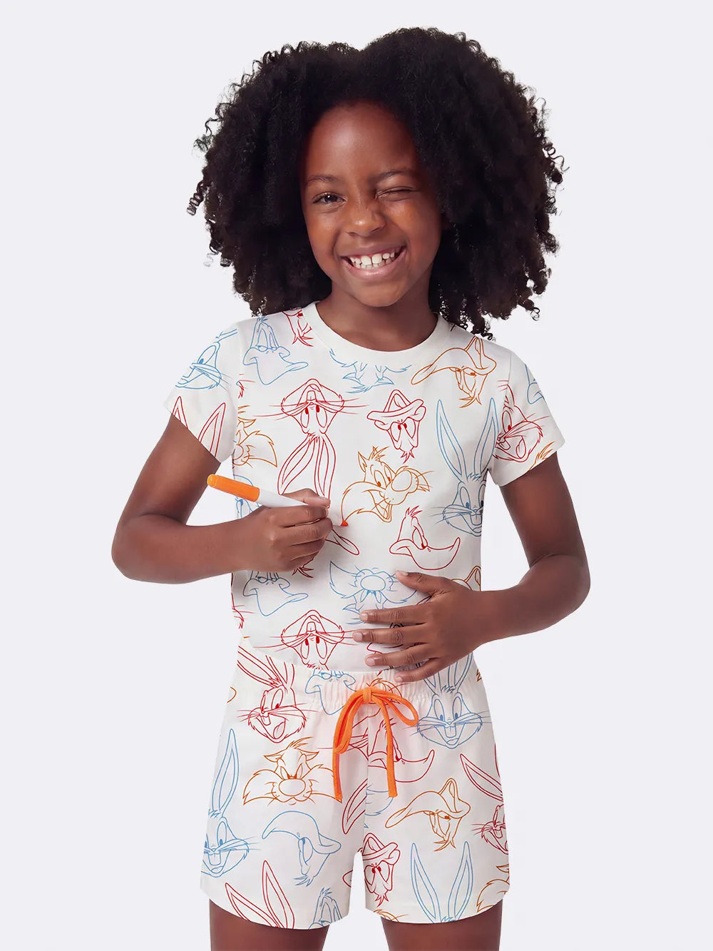 Pijama Infantil Menina Veggi com Shorts e Blusa Looney Tunes