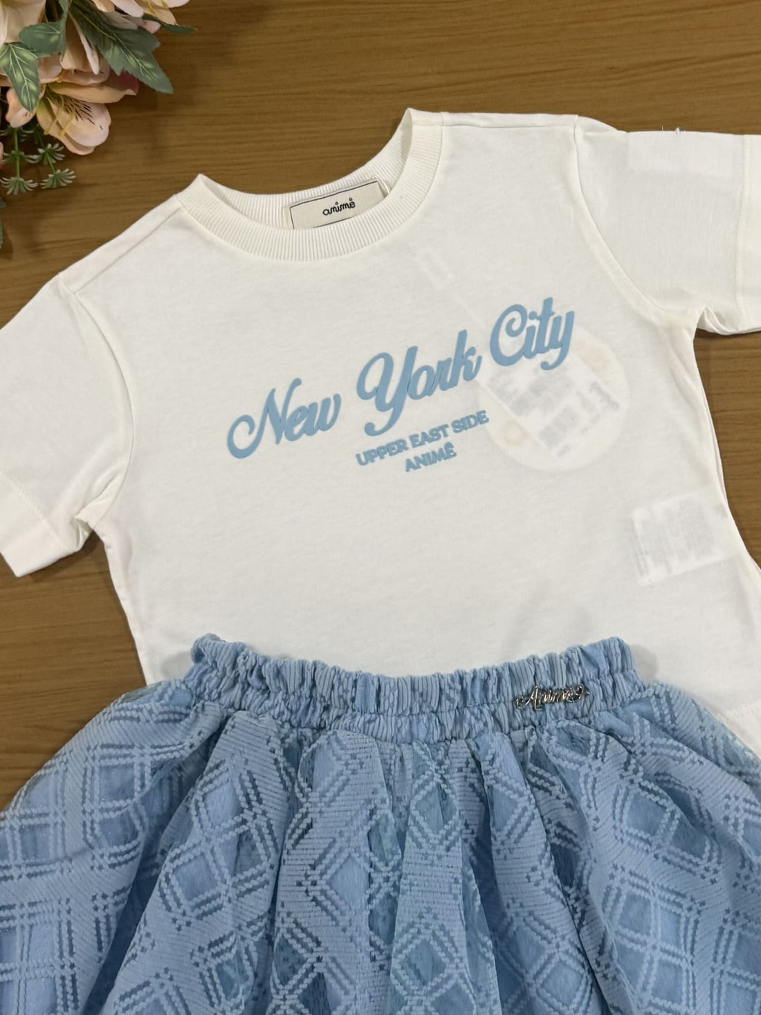 Conjunto infantil Animê Saia Azul em Tule e Blusa Manga Curta