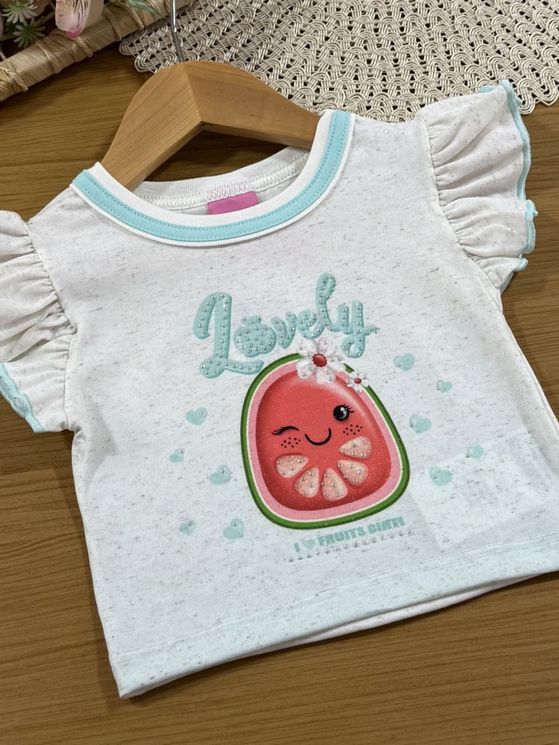 Conjunto Infantil Cinti Verão com Shorts Saia Azul e Blusa Off White Melancia