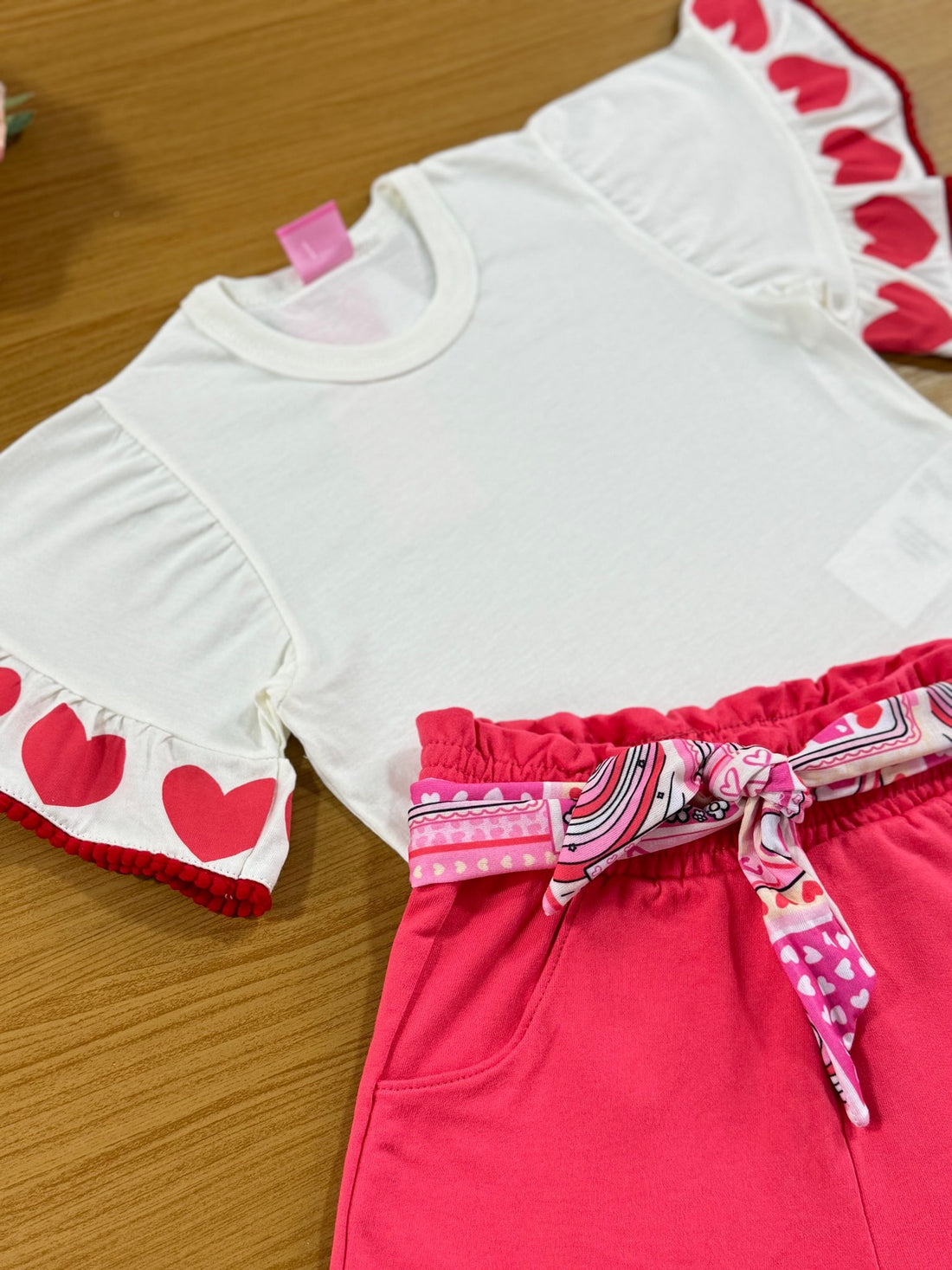 Conjunto Infantil Cinti Verão Shorts e Blusa Coração