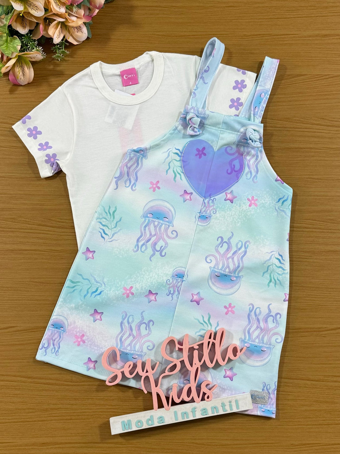 Salopete Infantil Cinti Verão Azul Fundo do Mar com Blusa