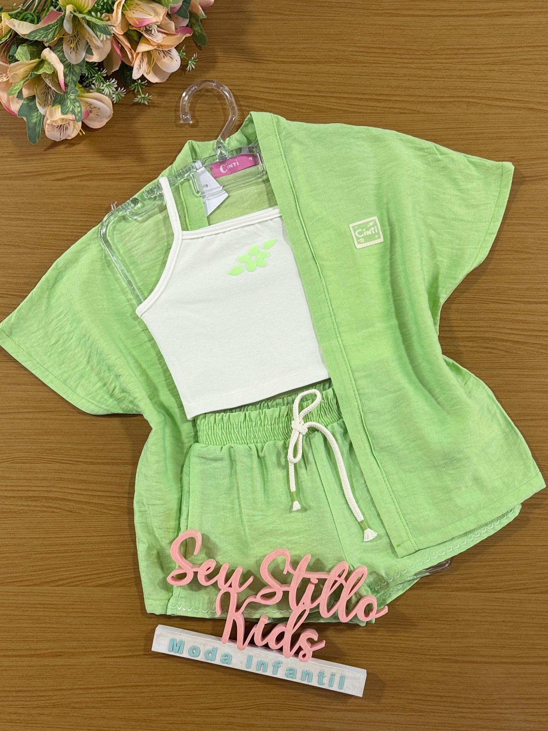 Conjunto Infantil Cinti Verão Kimono Verde, Shorts e Cropped