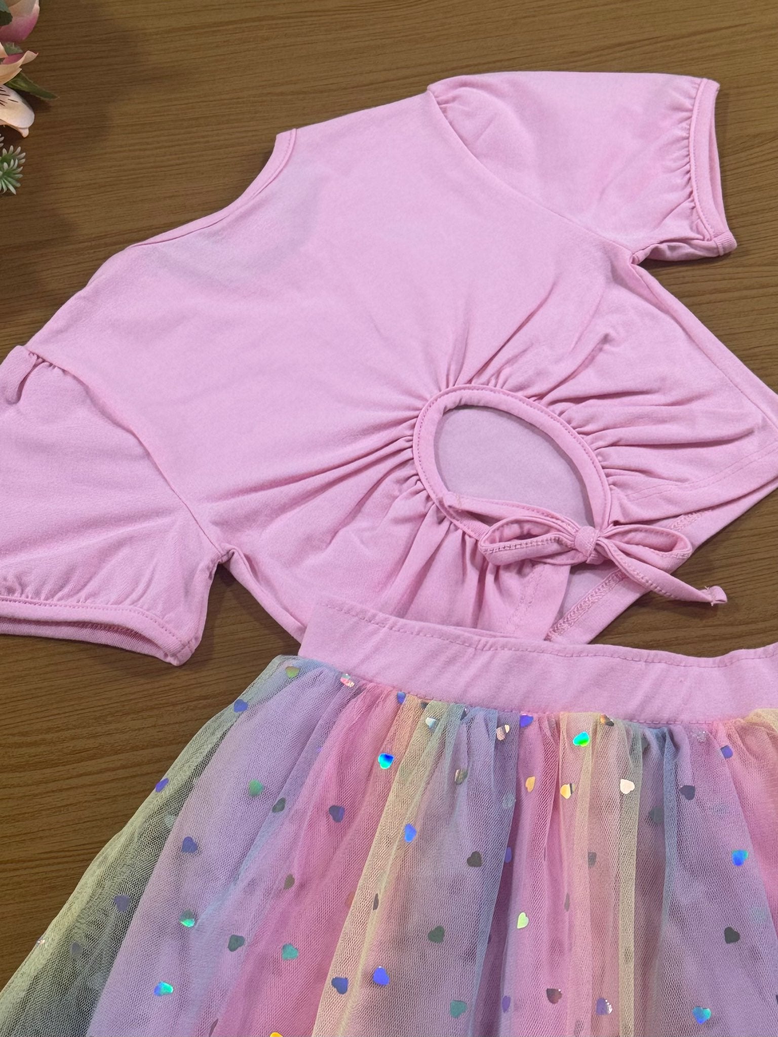 Conjunto Infantil Cinti Verão Saia Tule Arco Íris e Blusa Rosa