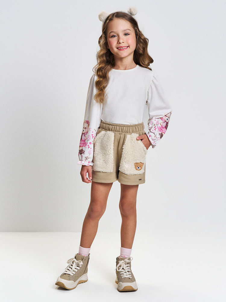 Conjunto Infantil Cinti Inverno com Shorts Bege e Blusa Manga Longa Branca Ursinha Floral