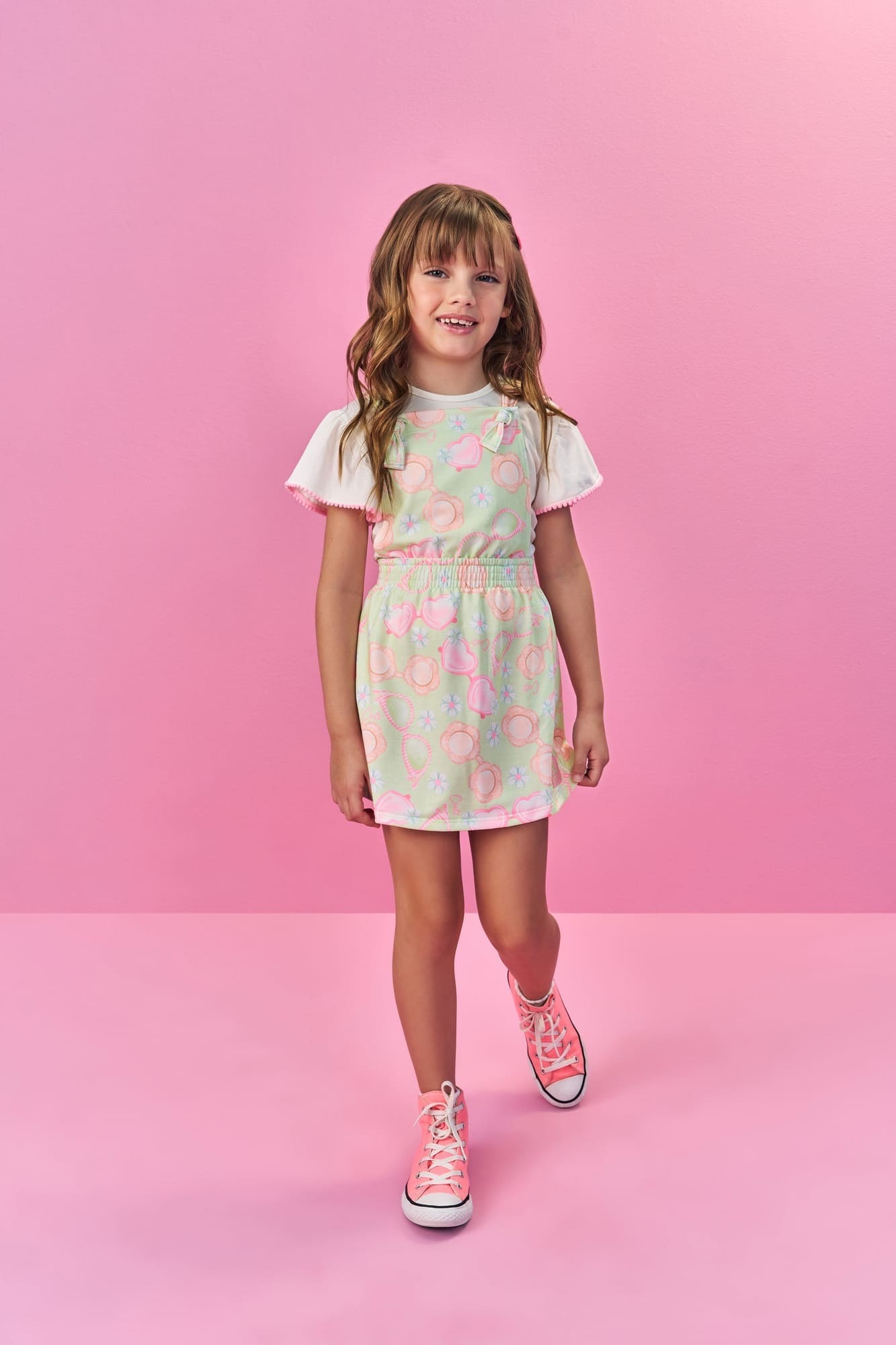 Salopete Infantil Cinti Verão Verde Floral com Blusa Branca