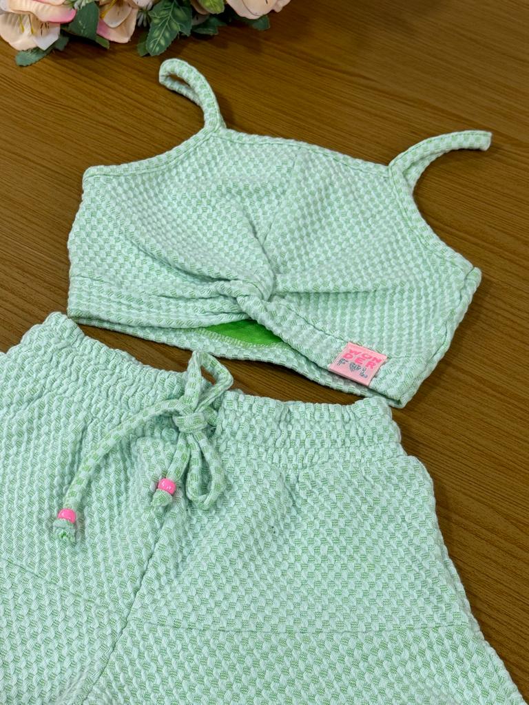 Conjunto Infantil Catavento Verão Com Shorts e Cropped Verde