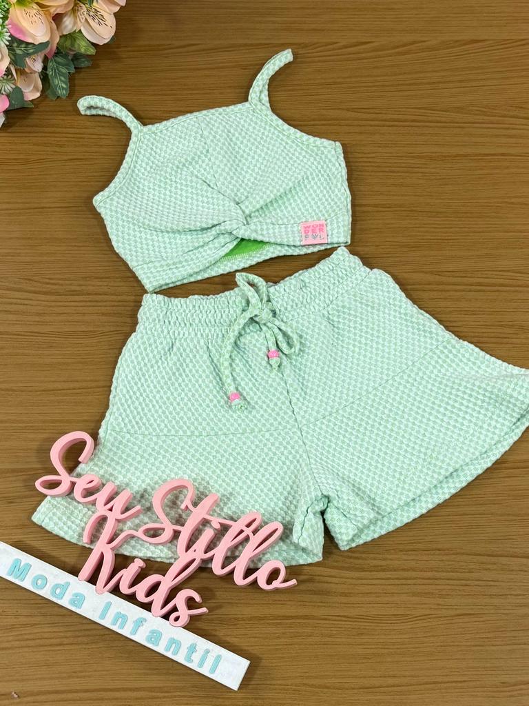 Conjunto Infantil Catavento Verão Com Shorts e Cropped Verde