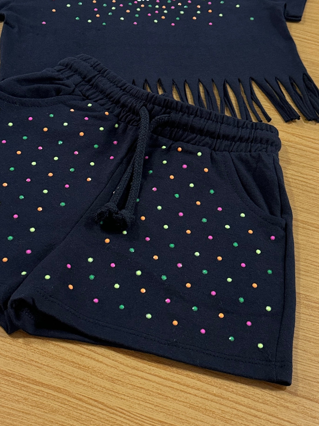 Conjunto Infantil Catavento Verão Shorts e Blusa Preta Vibes