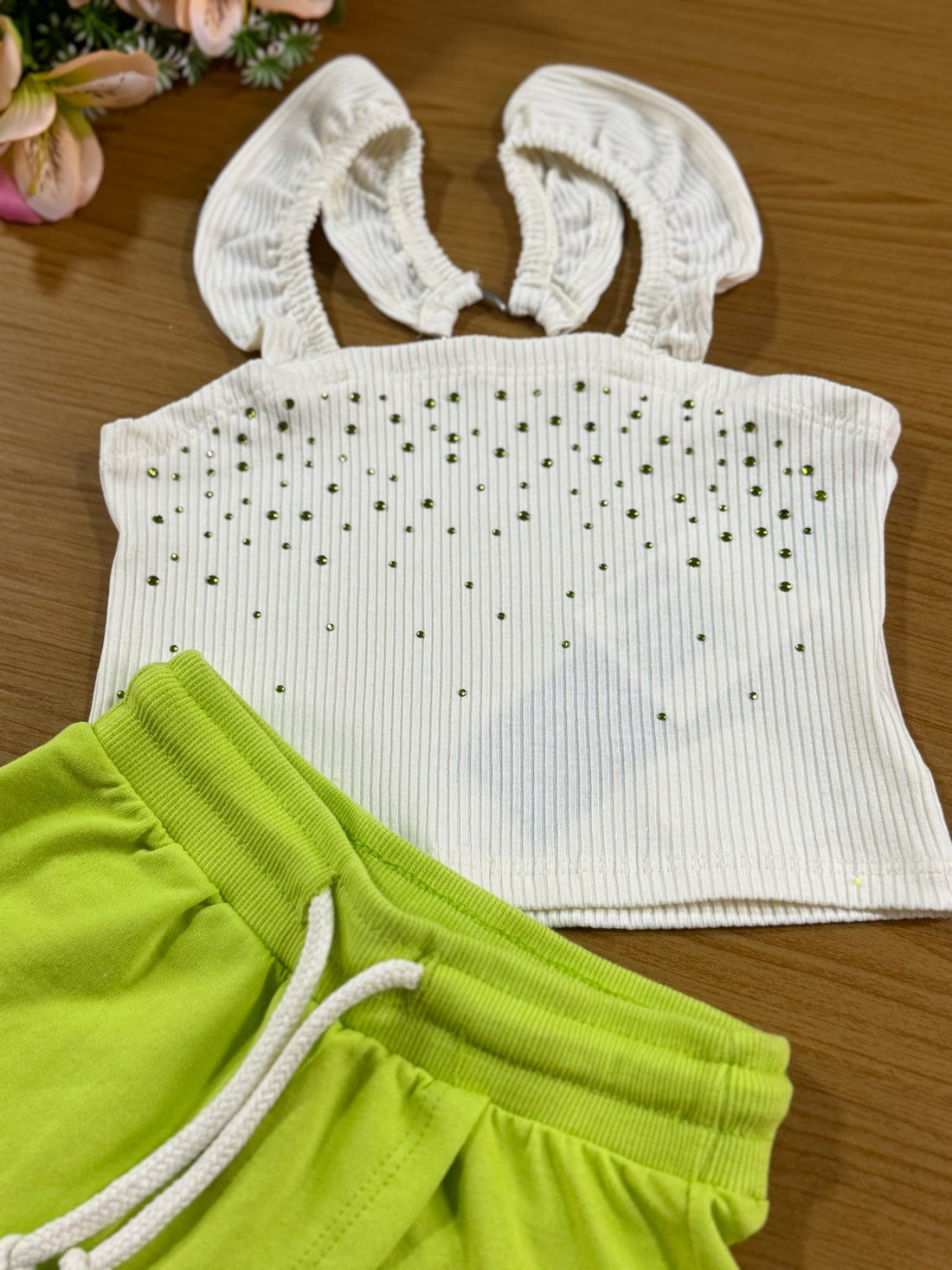 Conjunto Infantil Catavento Verão Shorts Saia Verde e Blusa Brilho