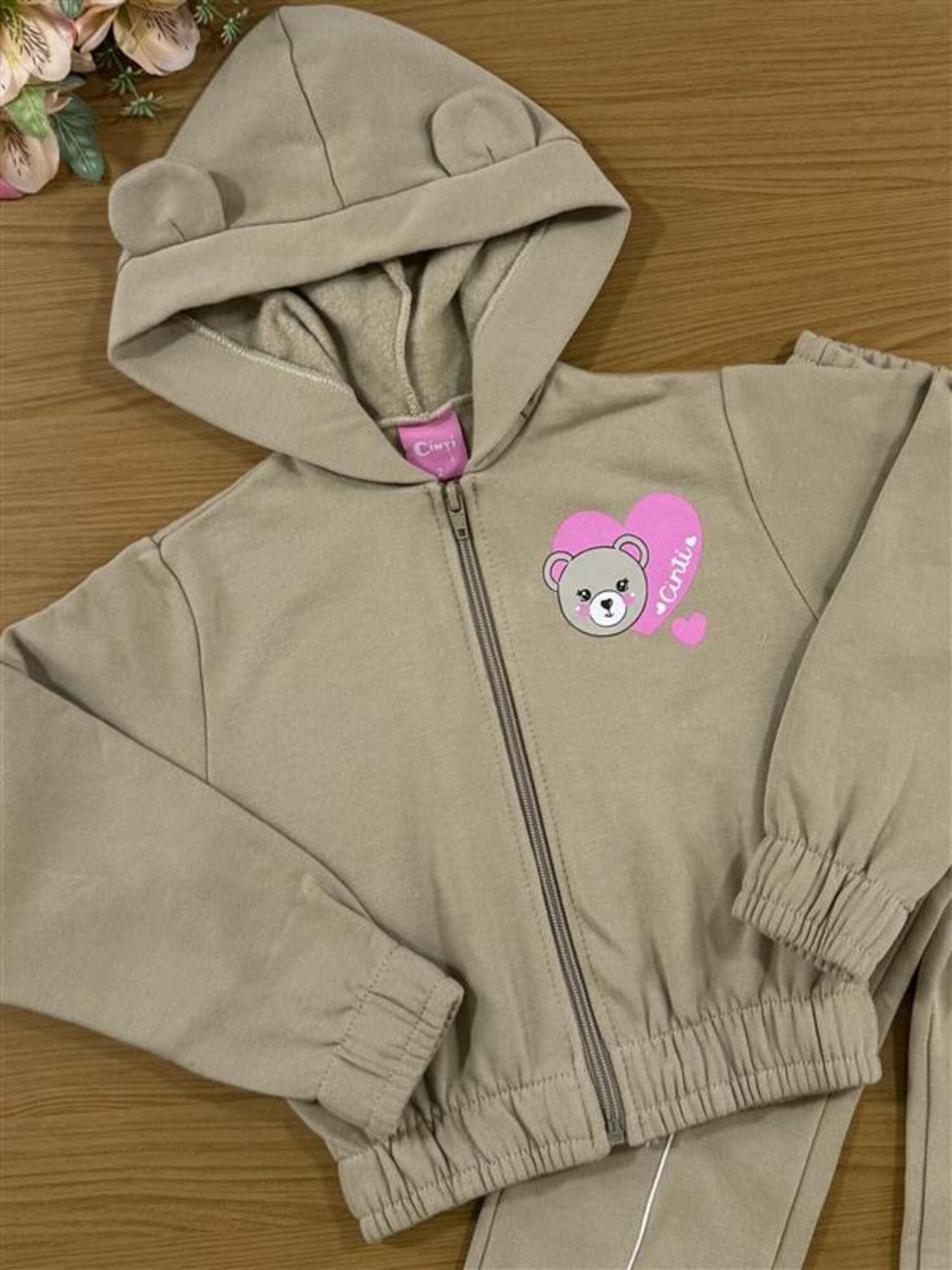 Conjunto Infantil Cinti Inverno com Calça e Jaqueta Bege Ursinho Coração