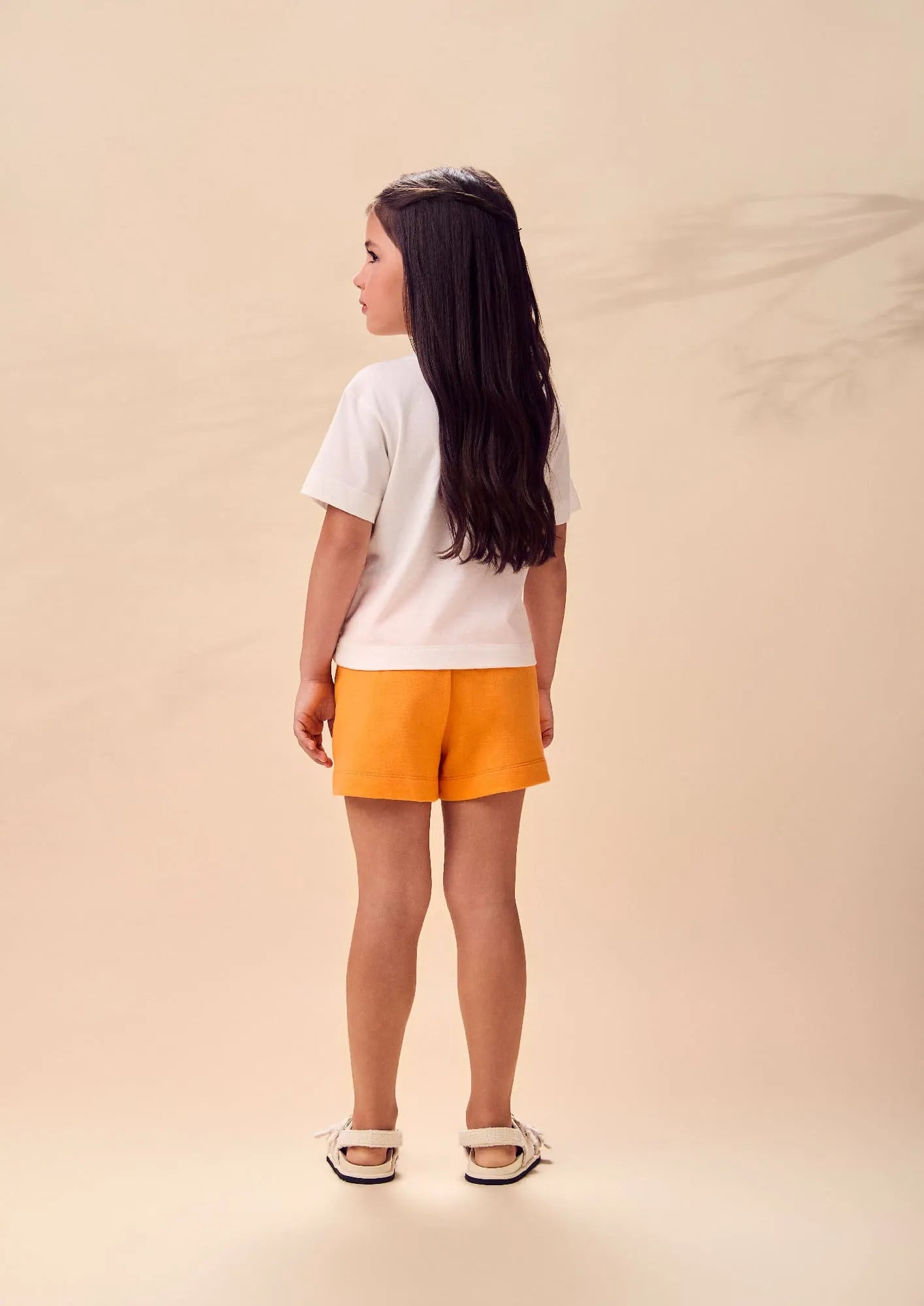 Conjunto Infantil Menina Animê com Shorts Laranja e Blusa Branca Minnie Strass Love Disney