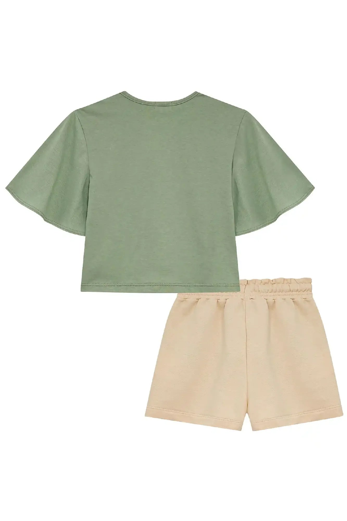 Conjunto Infantil Menina Kukiê com Shorts Bege e Blusa Boxy Verde Piquenique