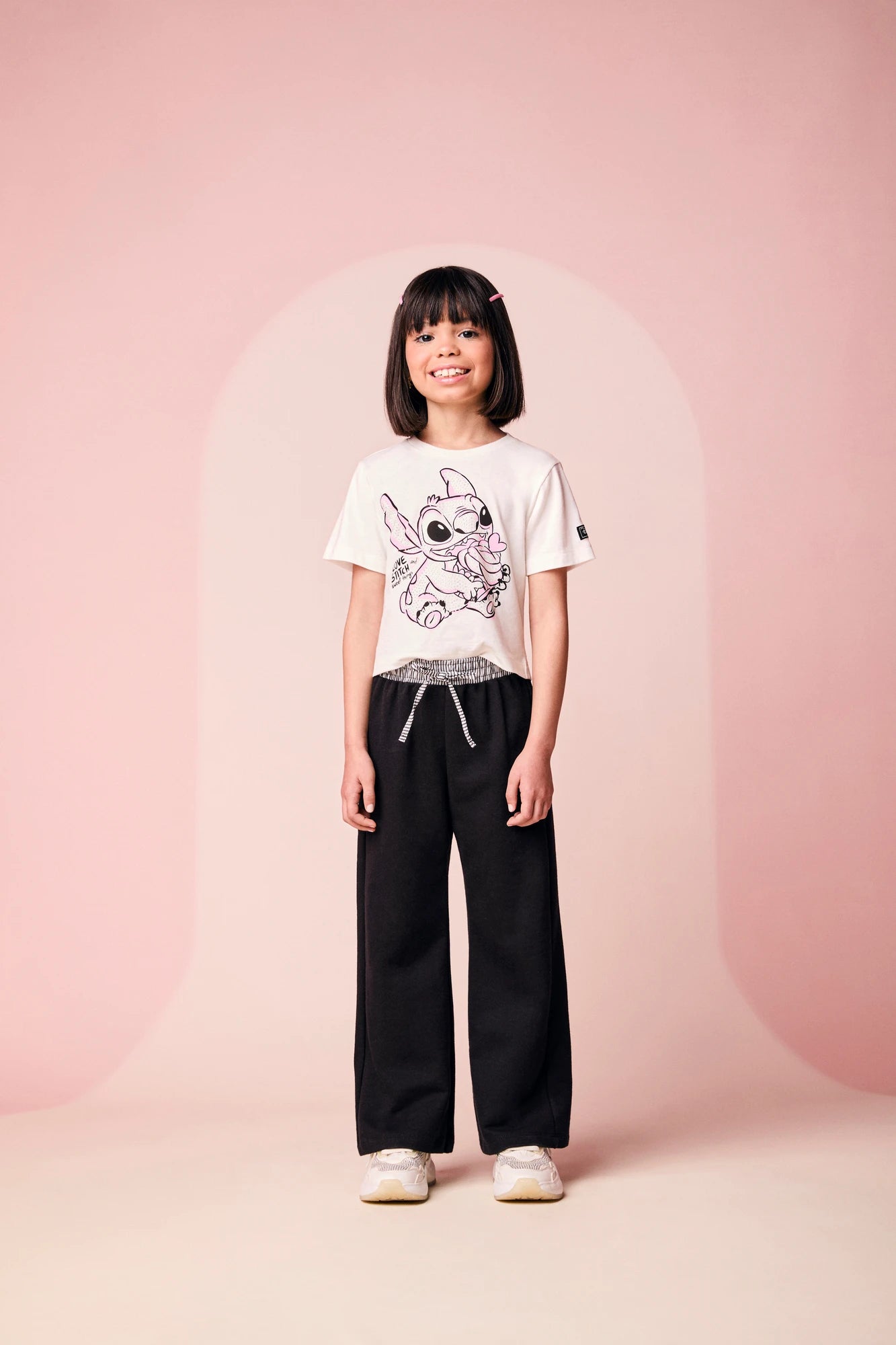 Conjunto Infantil Momi Inverno com Calça Preta e Blusa Manga Curta Love Stitch Disney