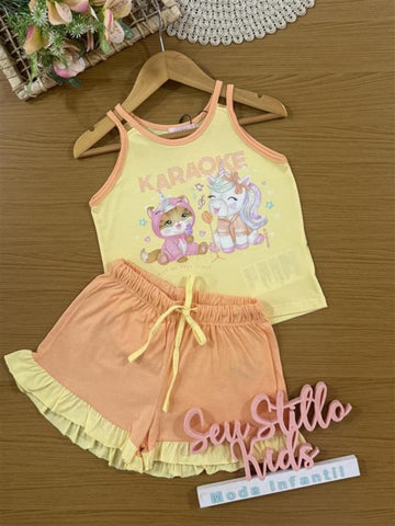 Pijama Infantil Kukiê Verão com Shorts Laranja e Regata Amarela Bichinhos Karaoke