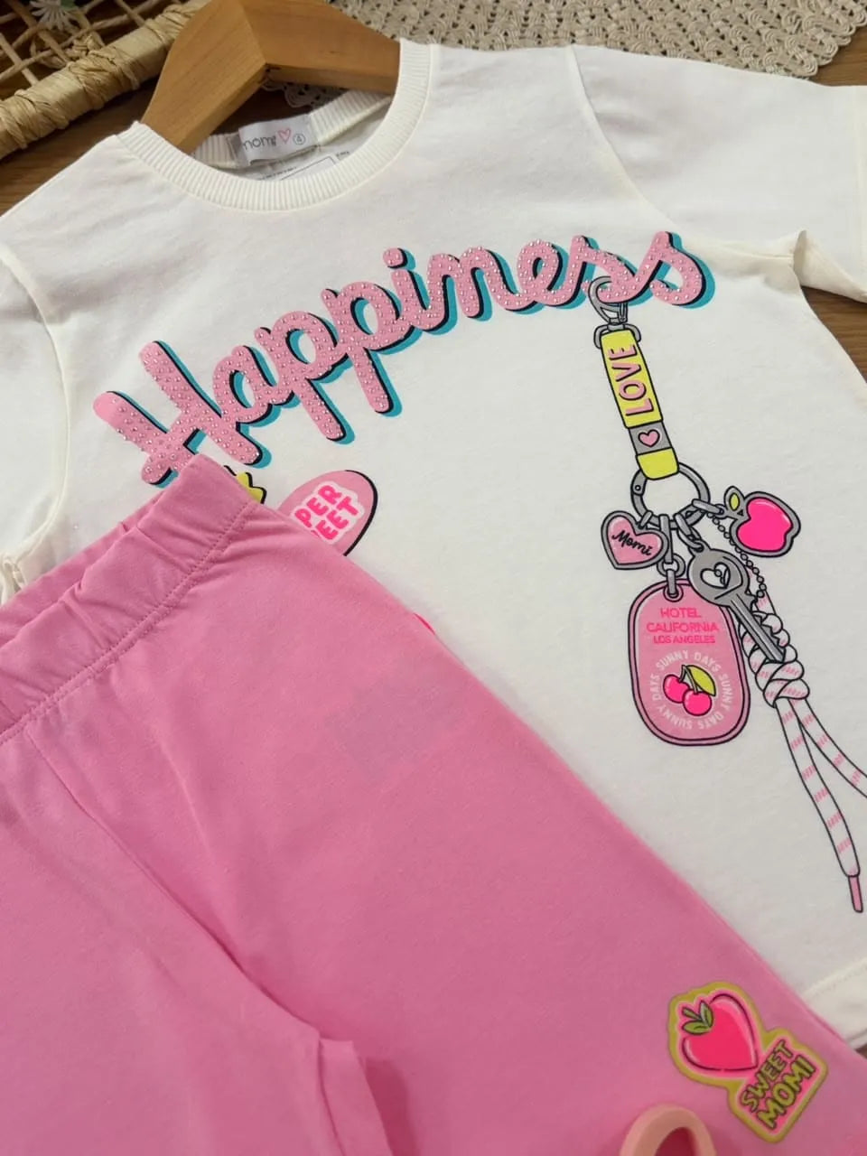 Conjunto Infantil Menina Momi com Shorts Ciclista Rosa e Blusa Branca Happiness