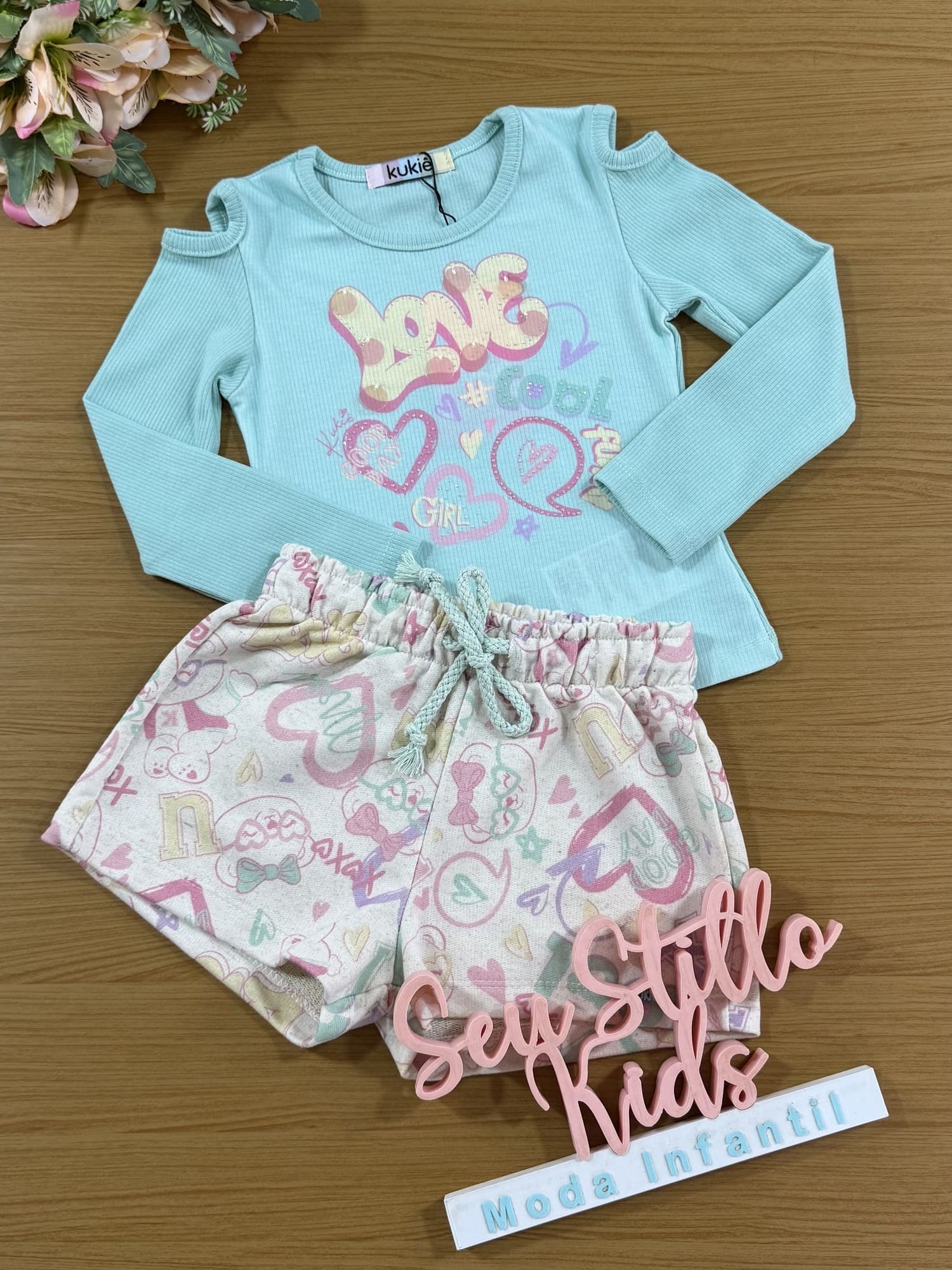 Conjunto Infantil Kukiê Inverno com Shorts e Blusa Manga Longa Azul Love