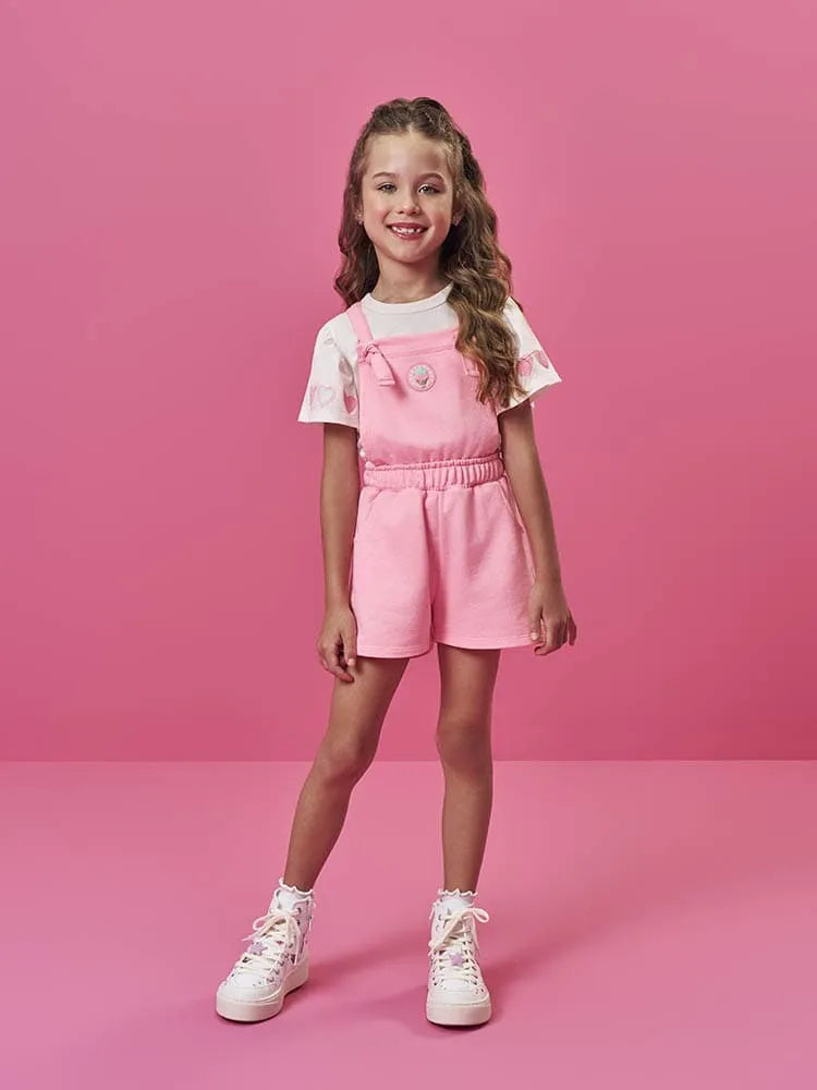 Jardineira Infantil Menina Cinti Rosa com Blusa Branca Corações