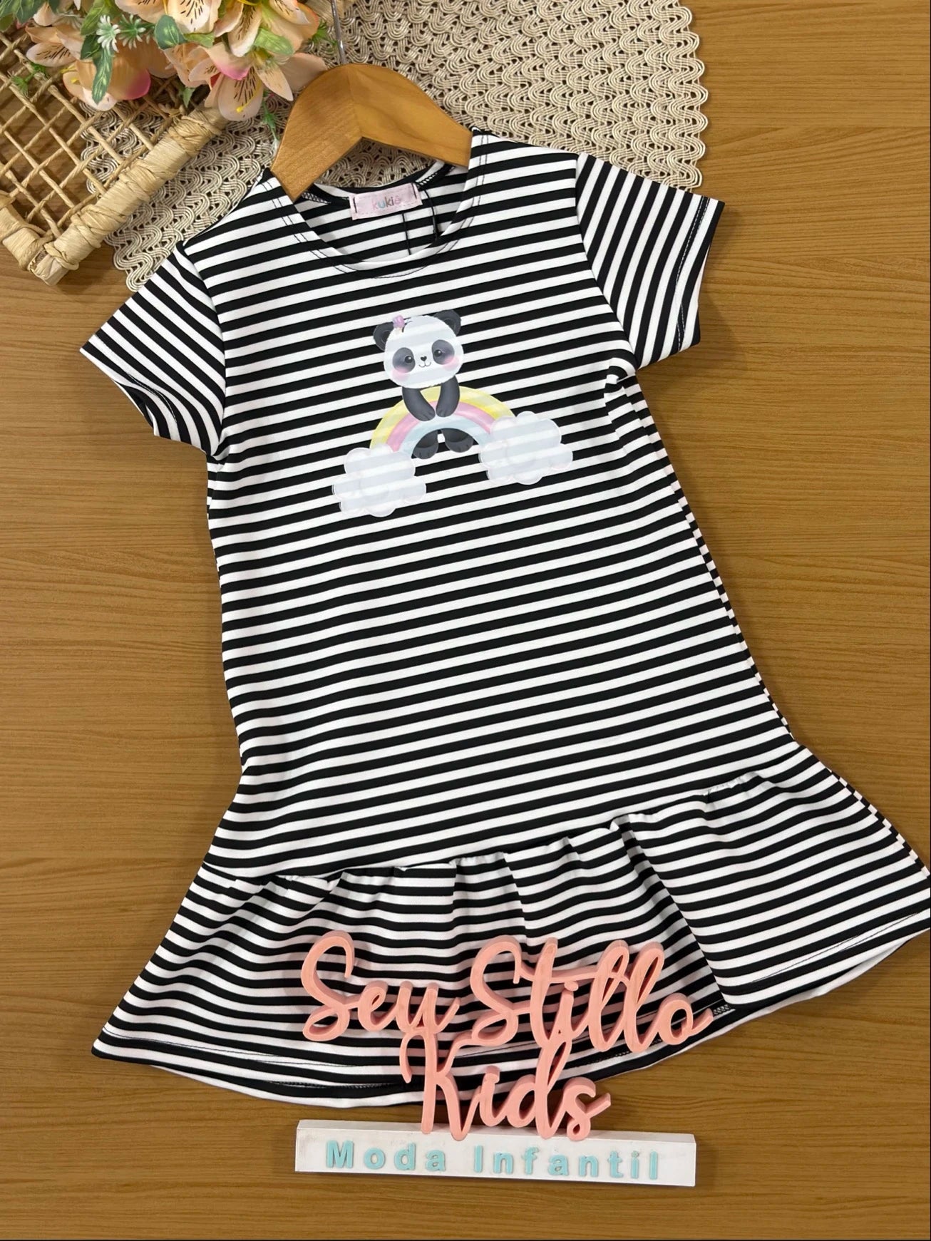 Vestido Infantil Kukiê Listrado Pandinha Arco-íris