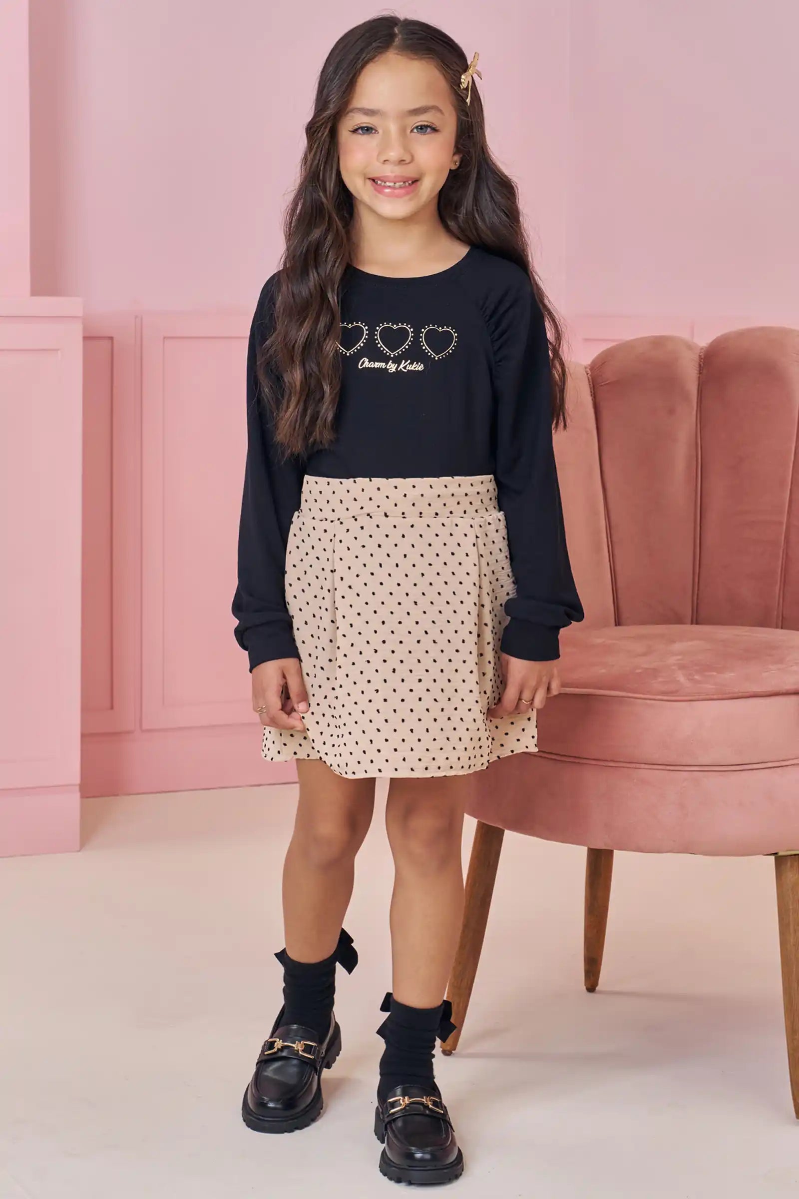 Conjunto Infantil Kukiê Inverno com Saia Bege e Blusa Manga Longa Corações