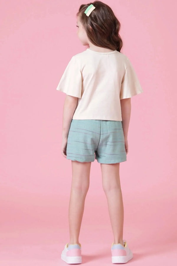 Conjunto Infantil Kukiê Verão com Shorts Verde e Blusa Bege Ursinha Borboleta